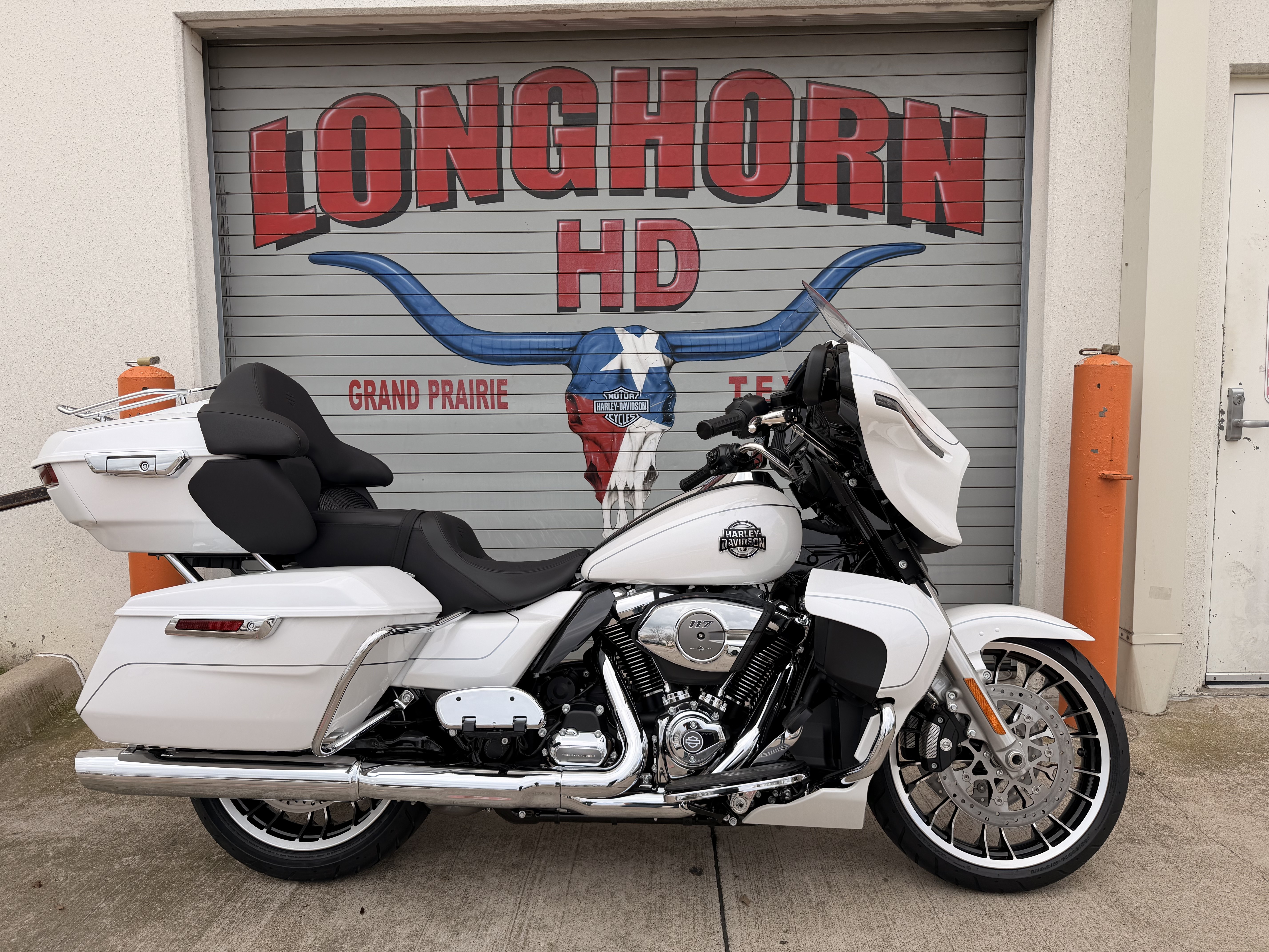 New 2026 Harley-Davidson Street Glide® Limited White Onyx Pearl