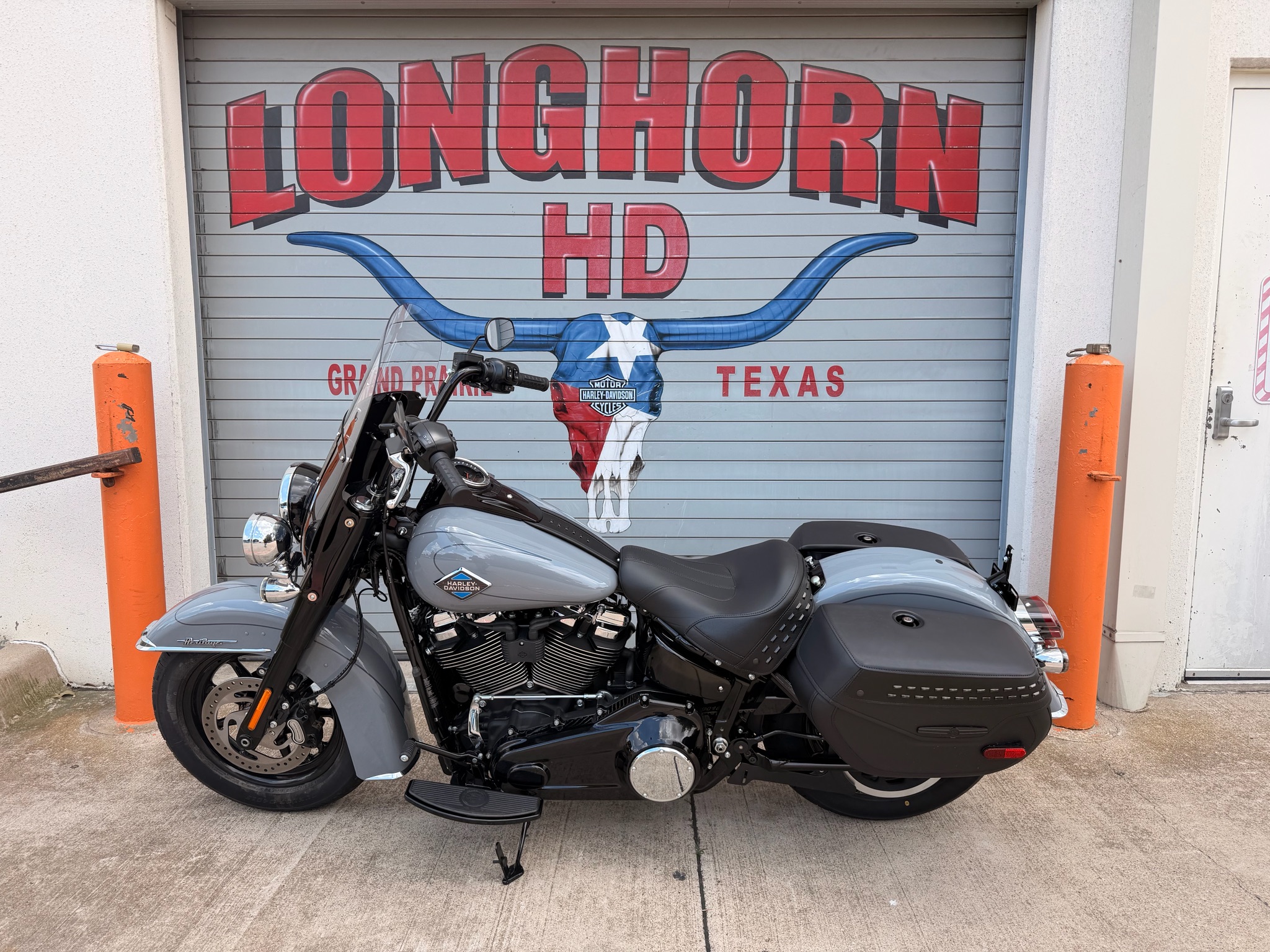 Certified Pre-Owned 2026 Harley-Davidson Heritage Classic Dark