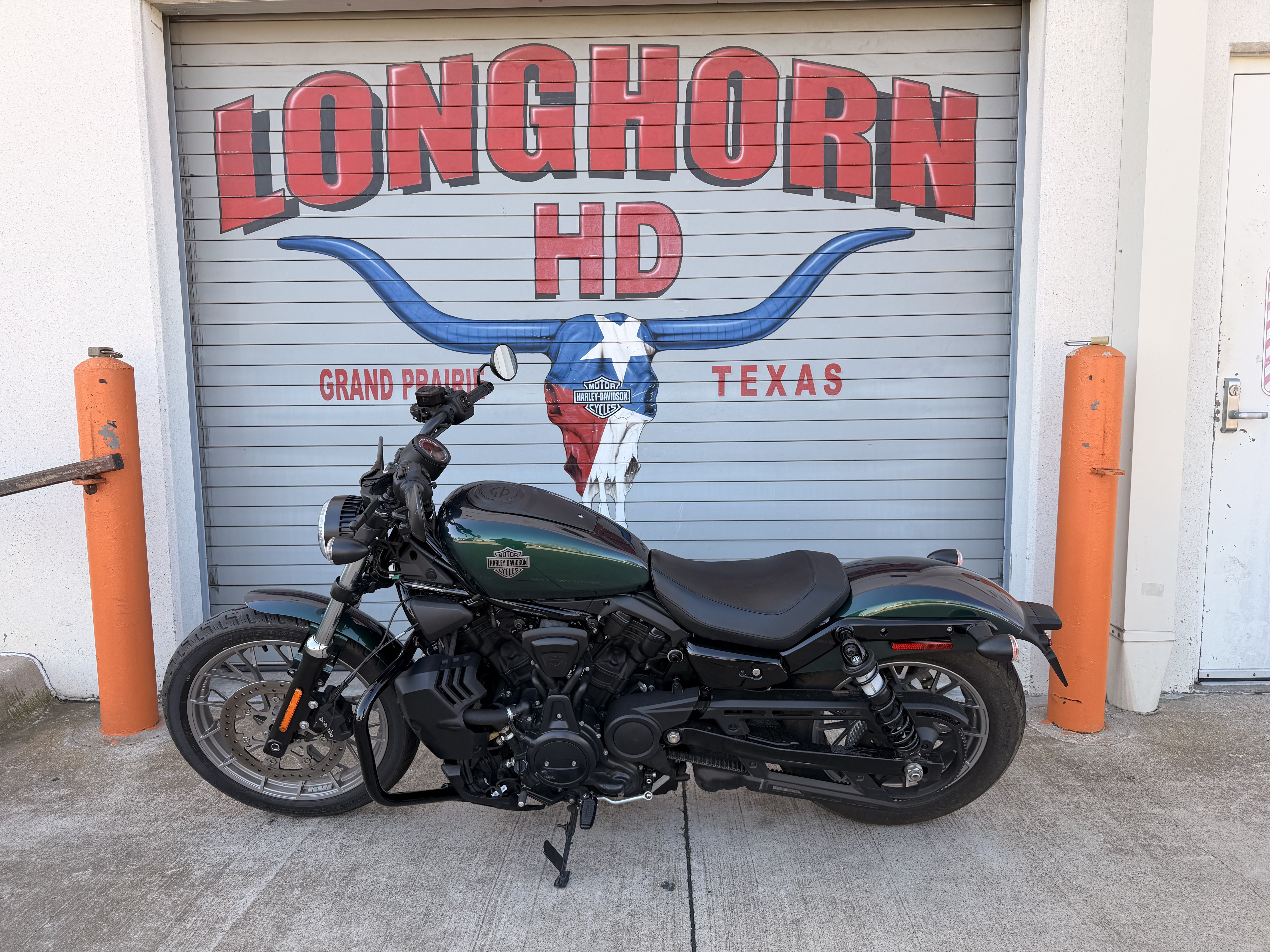 Certified Pre-Owned 2025 Harley-Davidson Nightster® Snake Venom