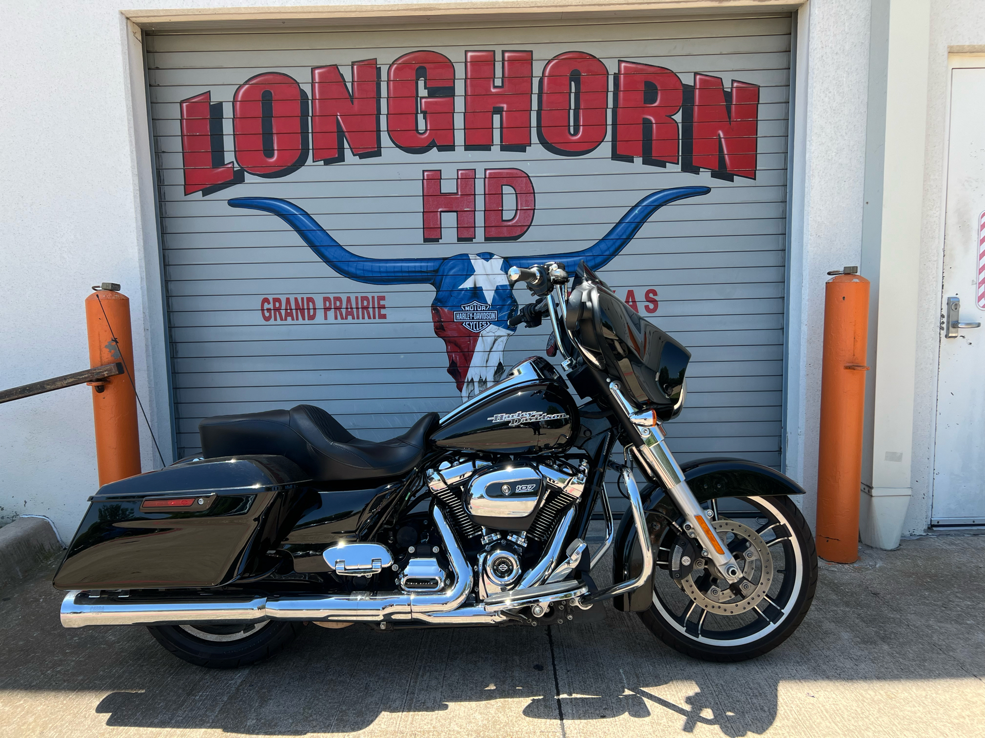Used 2018 Harley-Davidson Street Glide® Vivid Black | Motorcycles