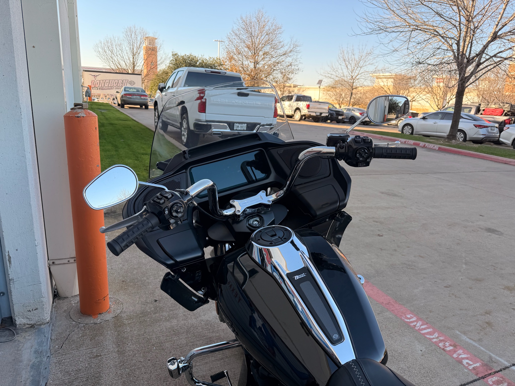 2024 Harley-Davidson Road Glide® 7