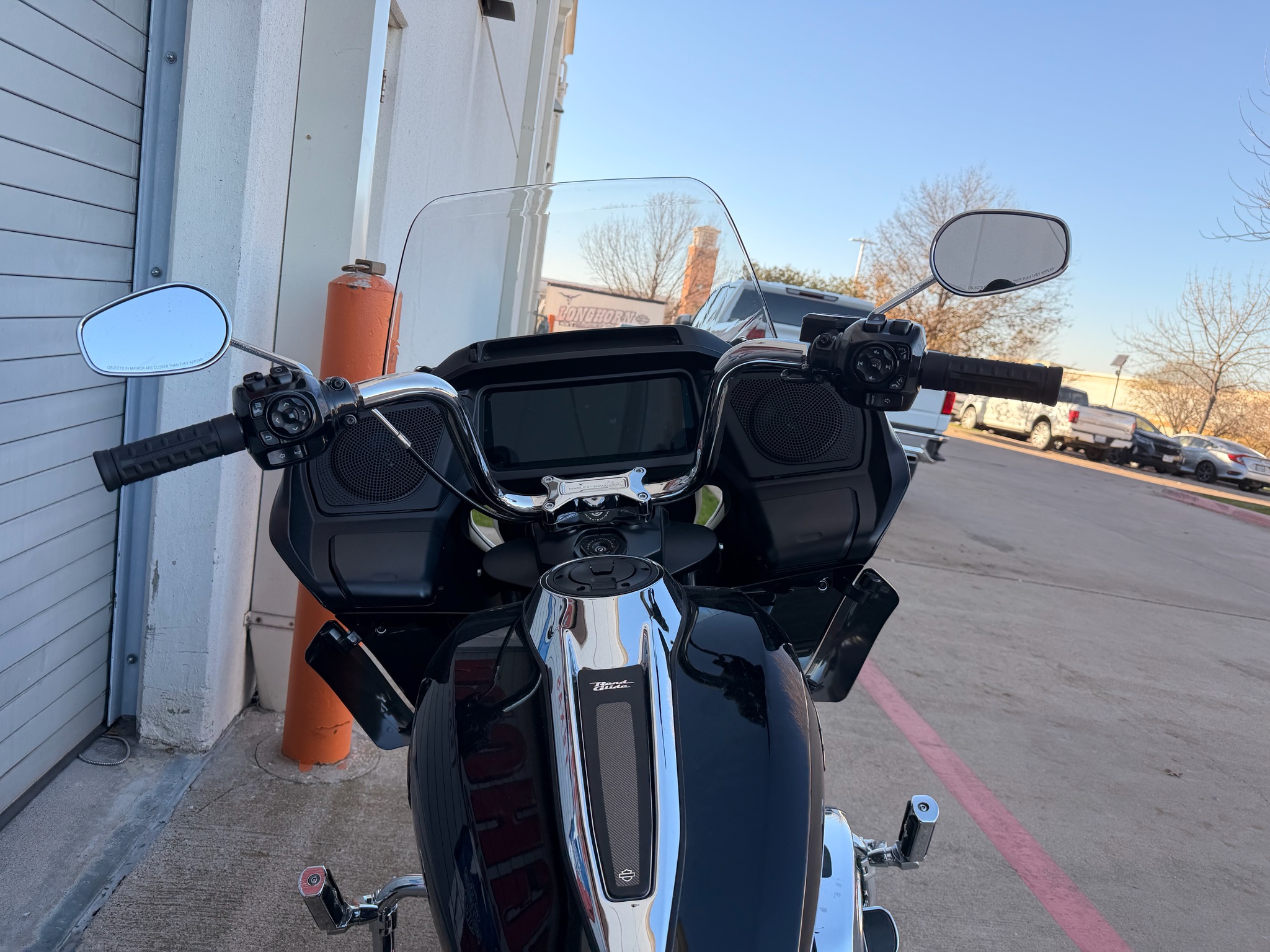 2024 Harley-Davidson Road Glide® 8