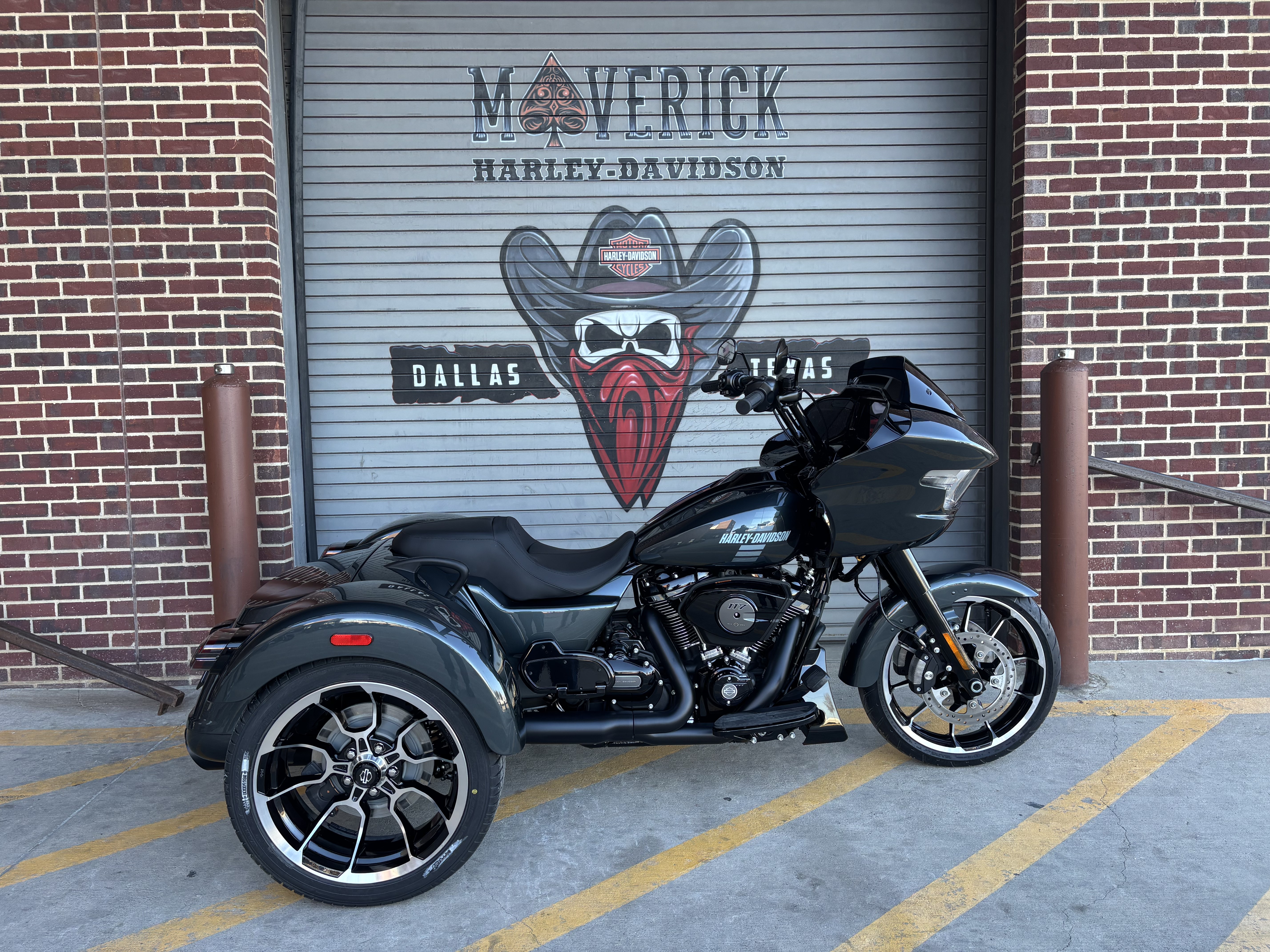 New 2026 Harley-Davidson Road Glide® 3 Iron Horse Metallic Black