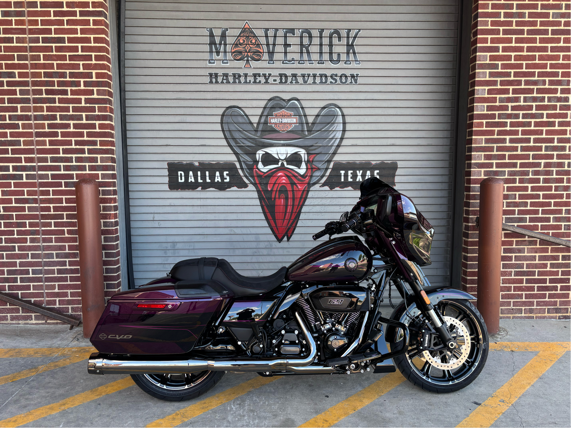 New 2025 Harley-Davidson CVO™ Street Glide® Poison Berry