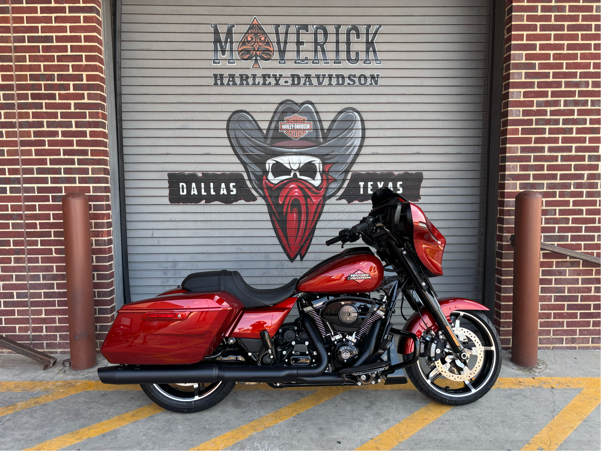 New 2025 Harley-Davidson Street Glide® Whiskey Firestorm (Black