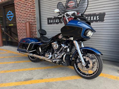 Harley-Davidson 燃料タンク at MILES! LOW Ultra Glide Road FLTRU Harley-Davidson Used 2013 ストライプ 黒/青 パーツ