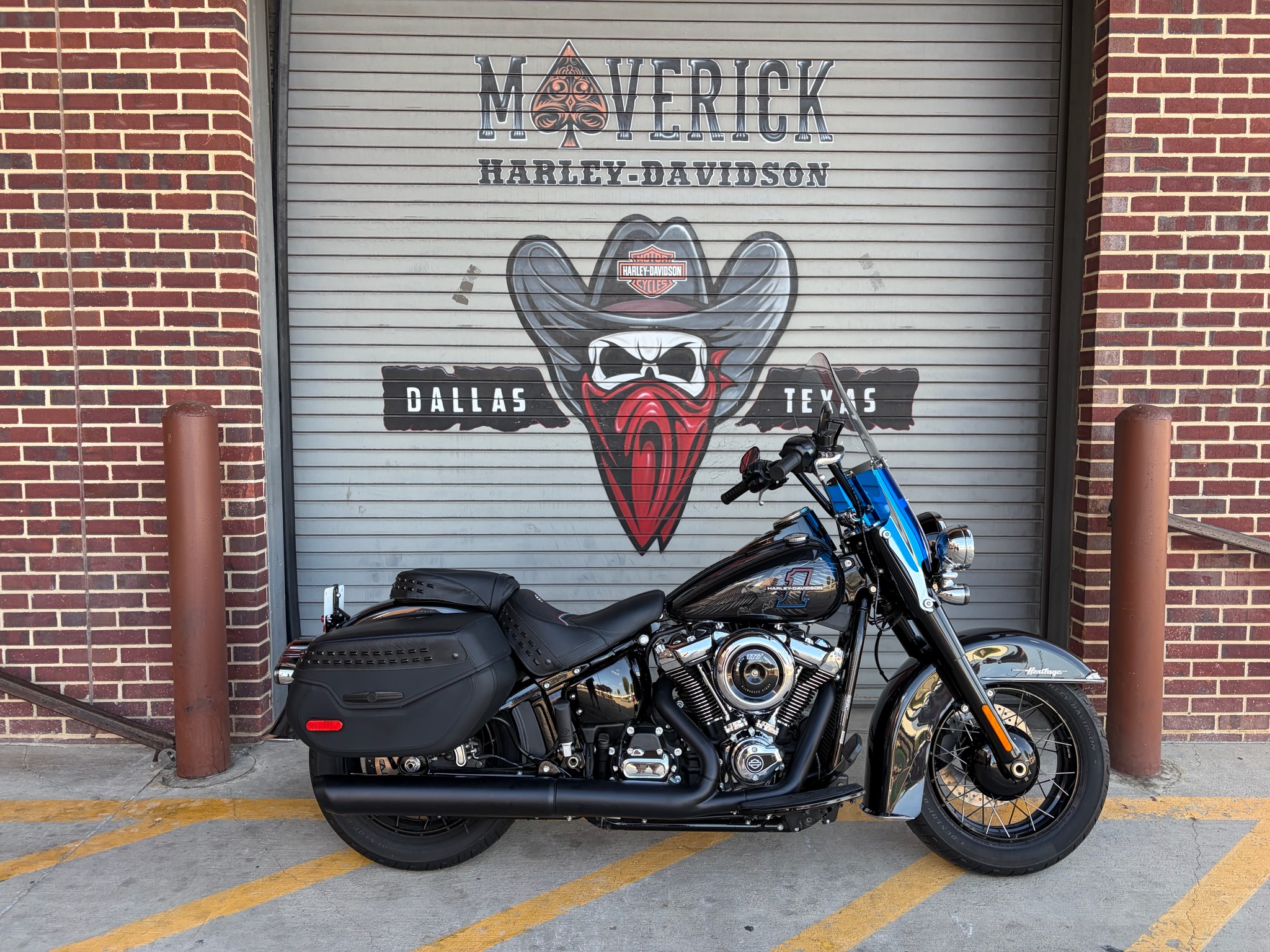 Certified Pre-Owned 2026 Harley-Davidson Heritage Classic Midnight