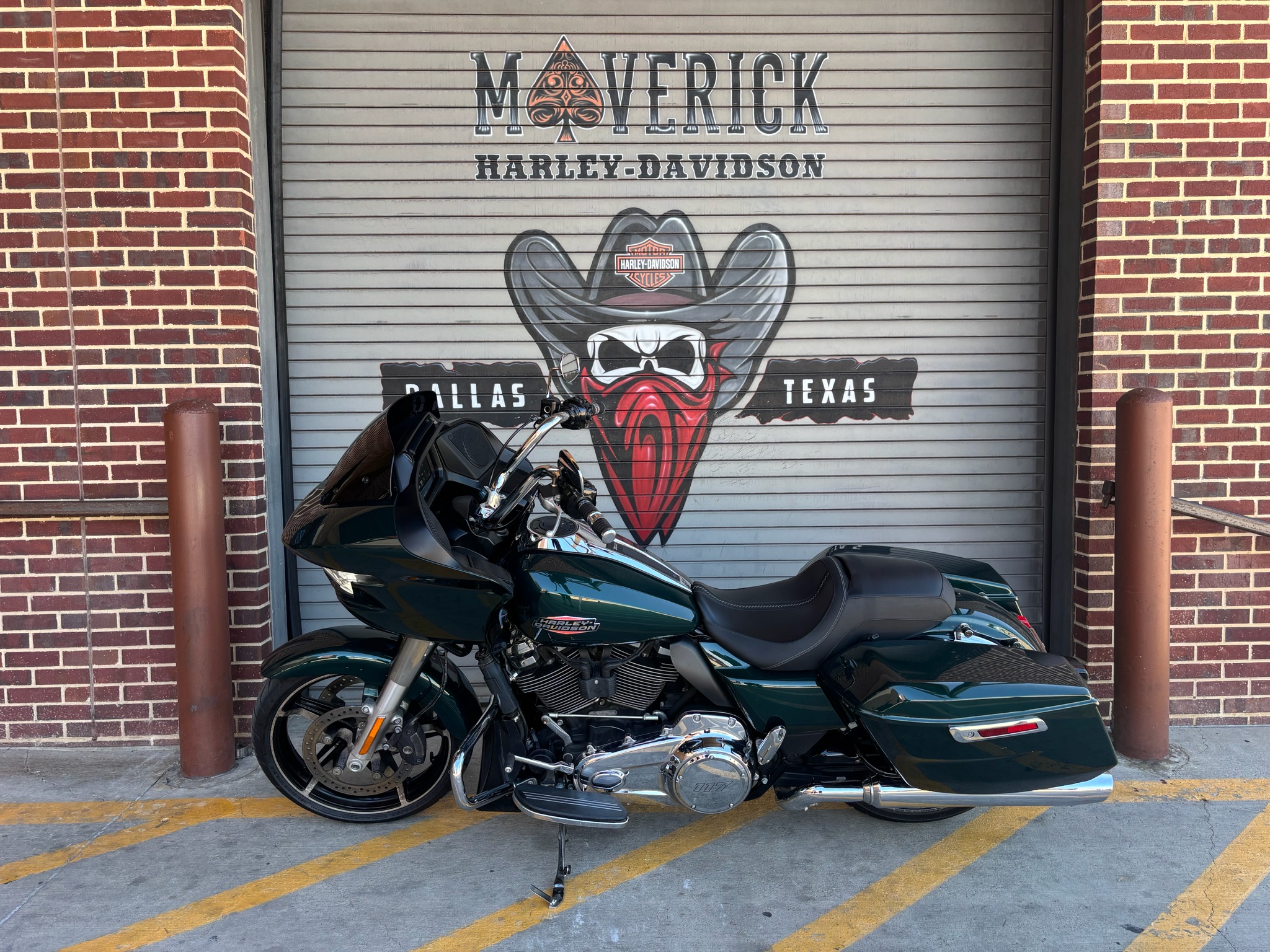 2024 Harley-Davidson Road Glide® 12