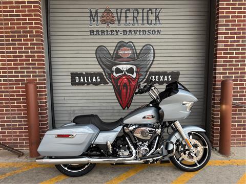 ボディ・フェイスケア SILVER REED New 2025 Harley-Davidson Road Glide® Atlas Silver Metallic (Chrome