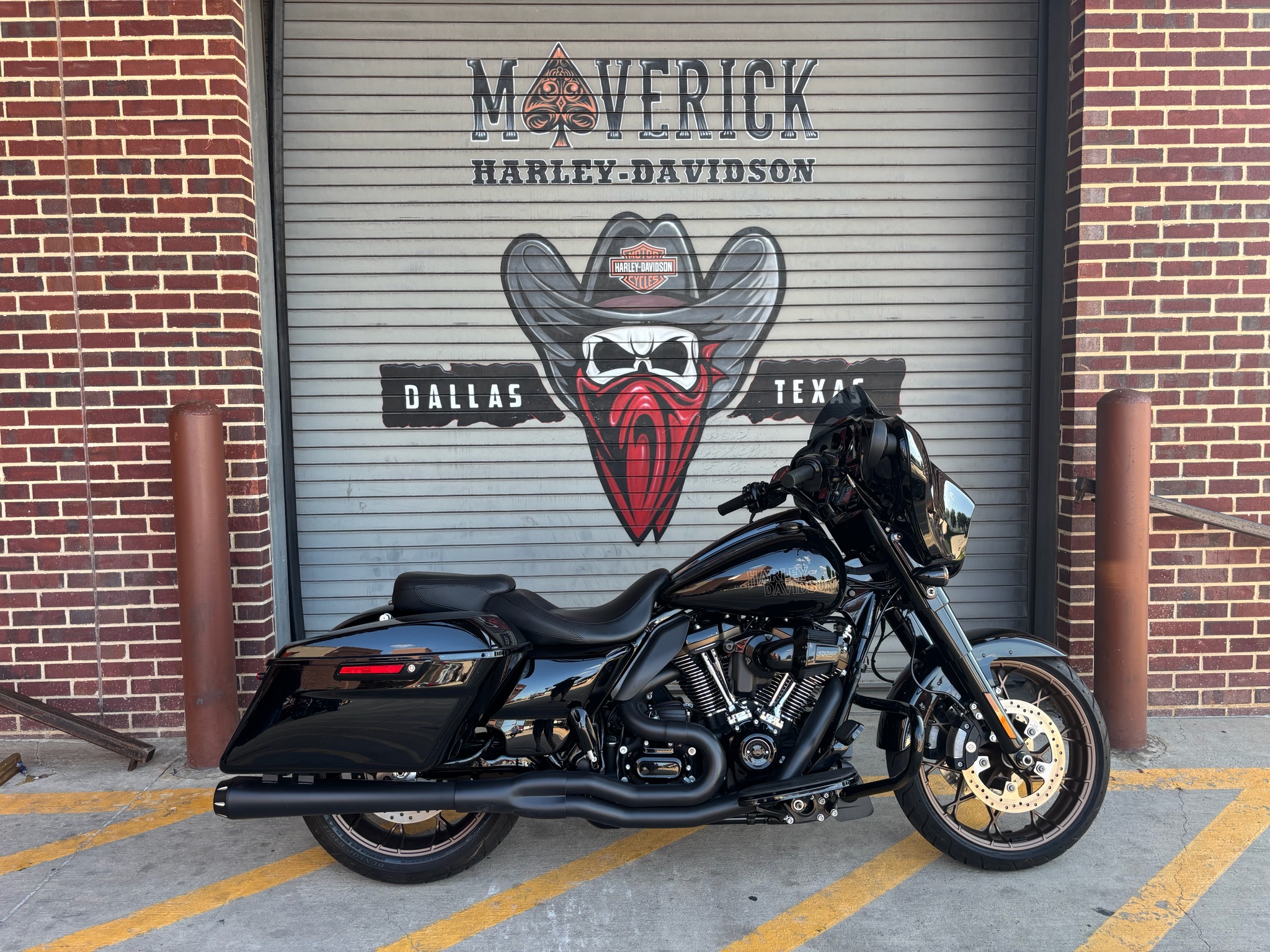 Certified Pre-Owned 2023 Harley-Davidson Street Glide® ST Vivid