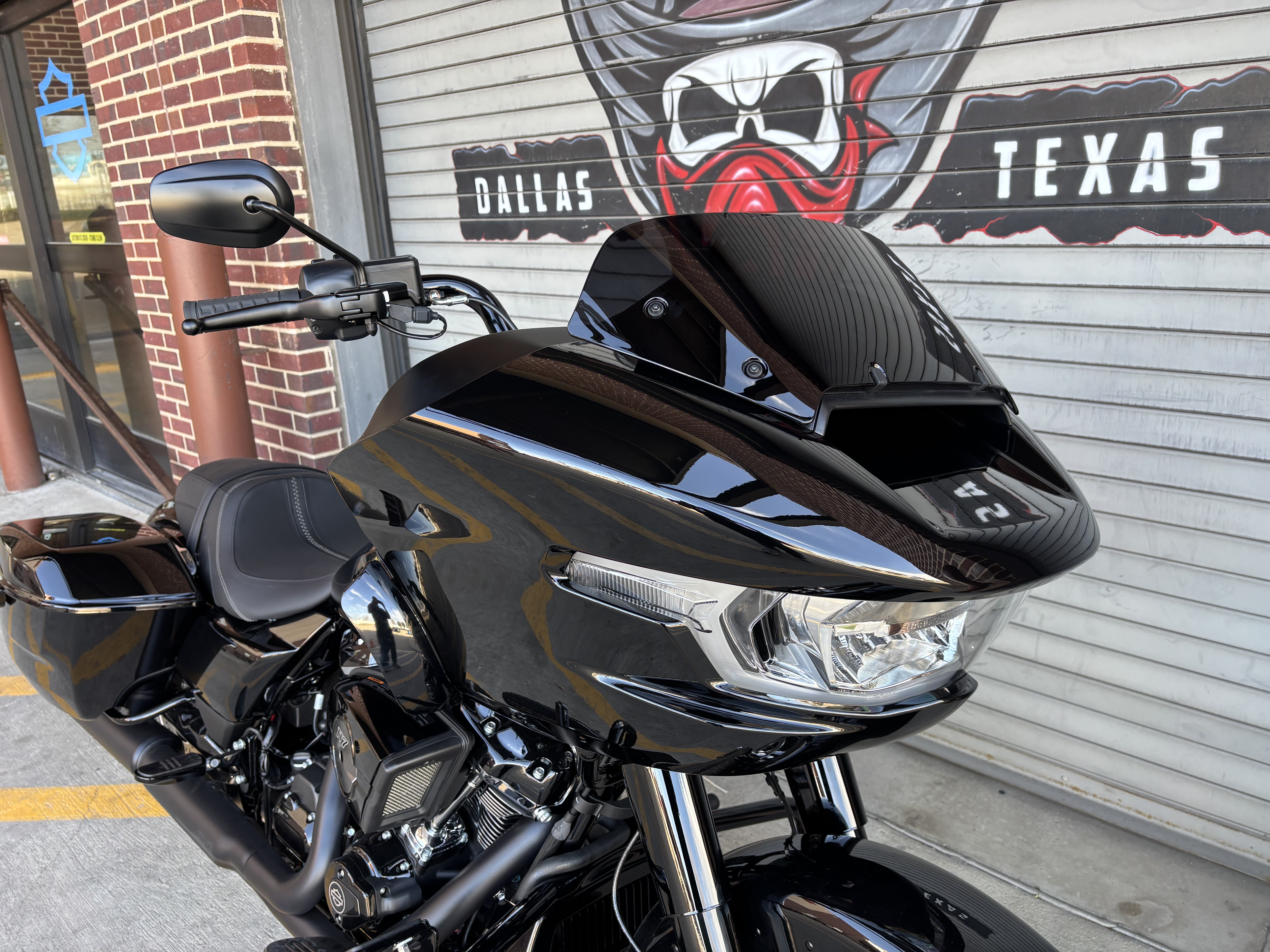 New 2026 Harley-Davidson Road Glide® Vivid Black Black Two-Up