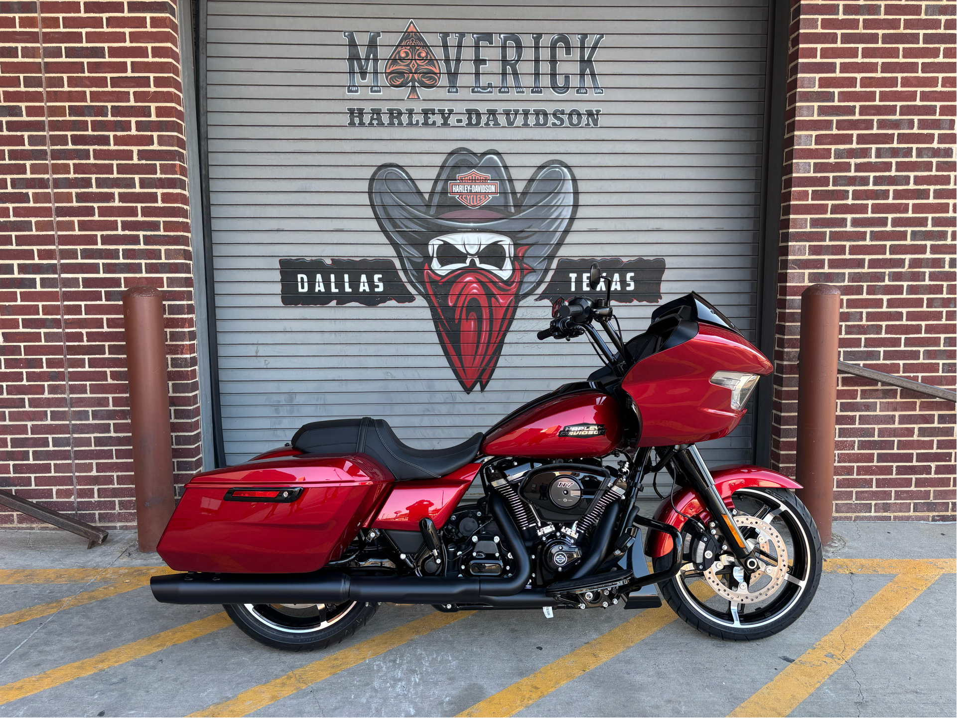 New 2025 Harley-Davidson Road Glide® Brilliant Red (Black Finish