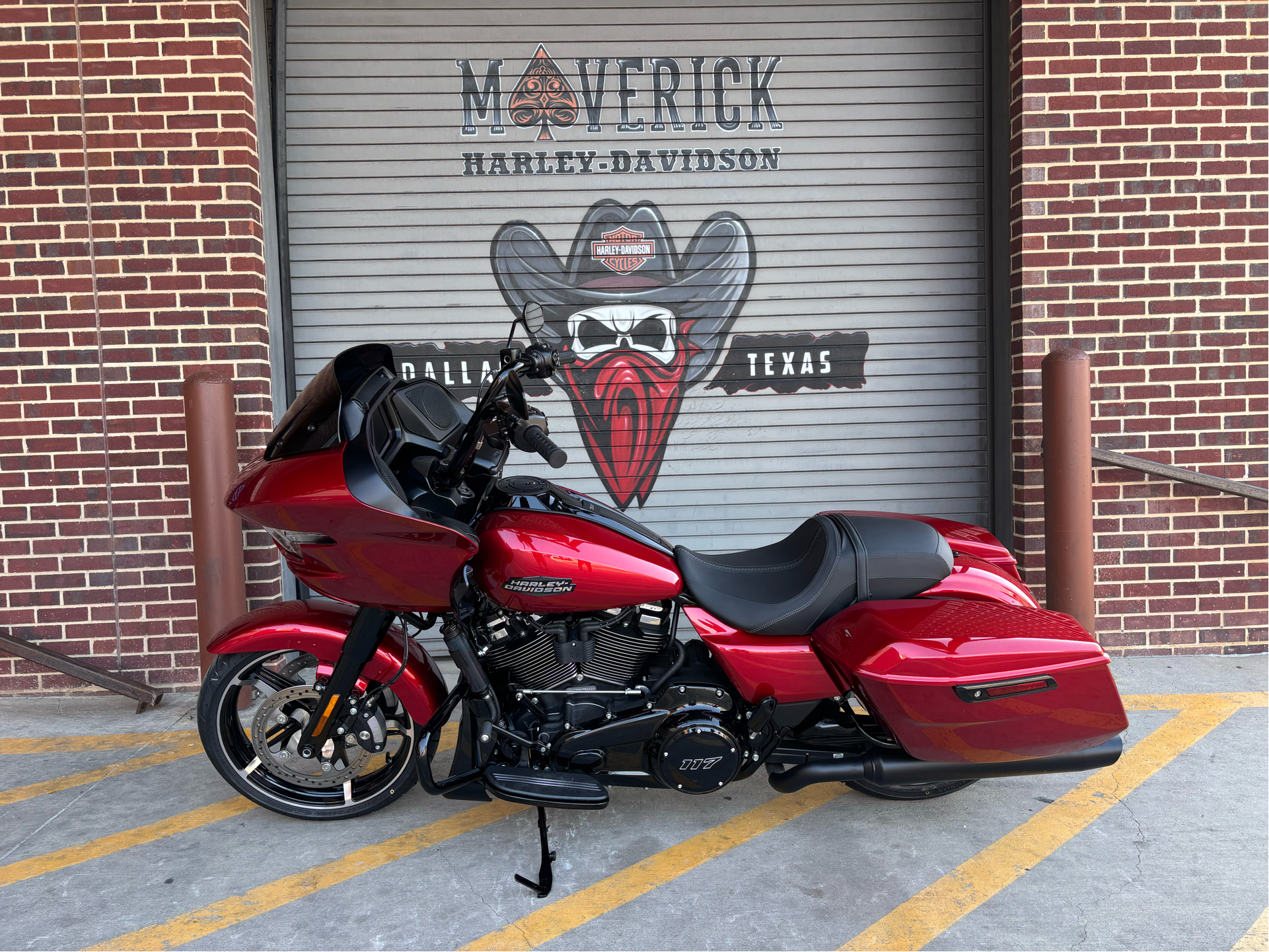 New 2025 Harley-Davidson Road Glide® Brilliant Red (Black Finish