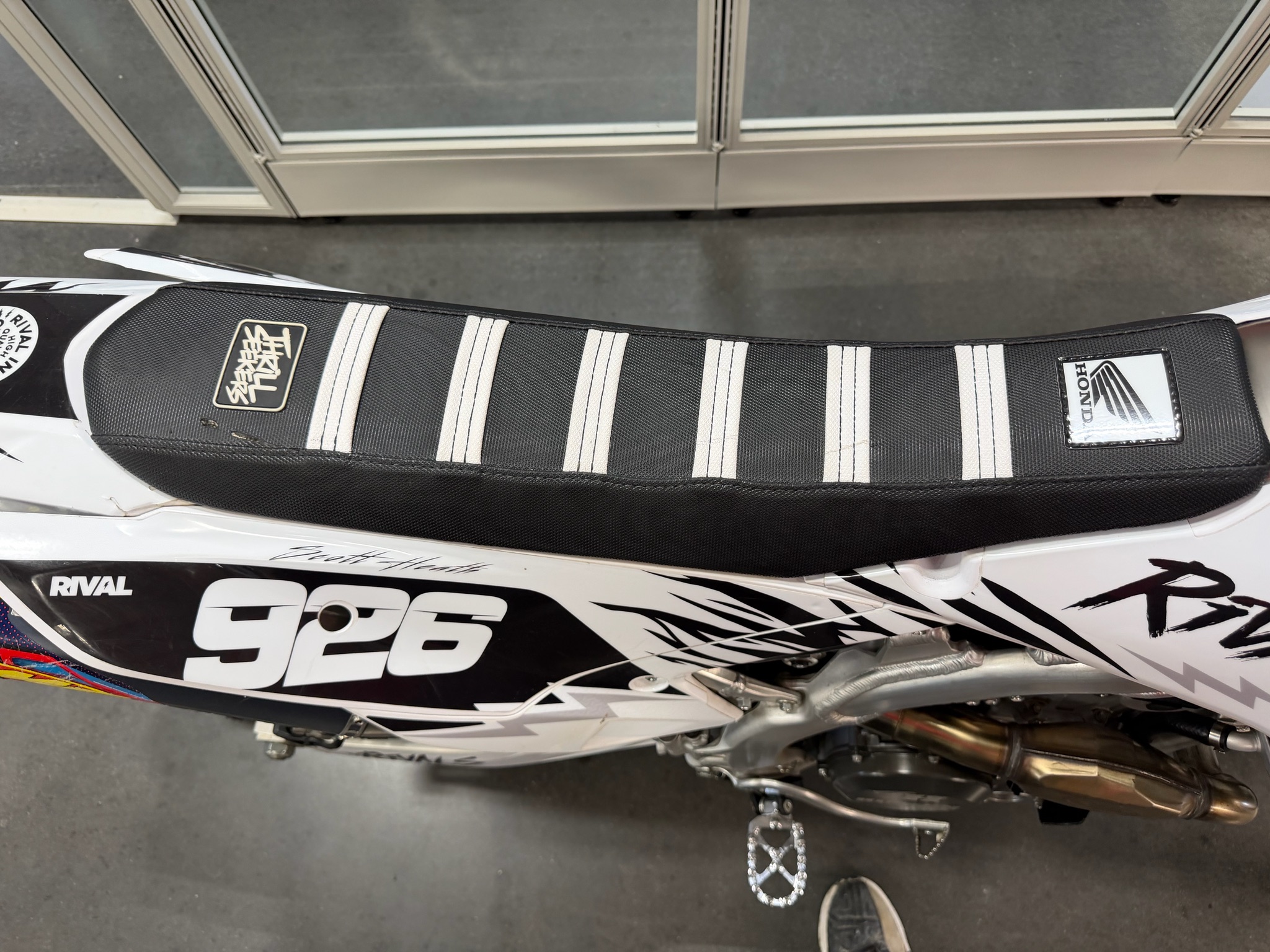 2025 Honda CRF250R 4