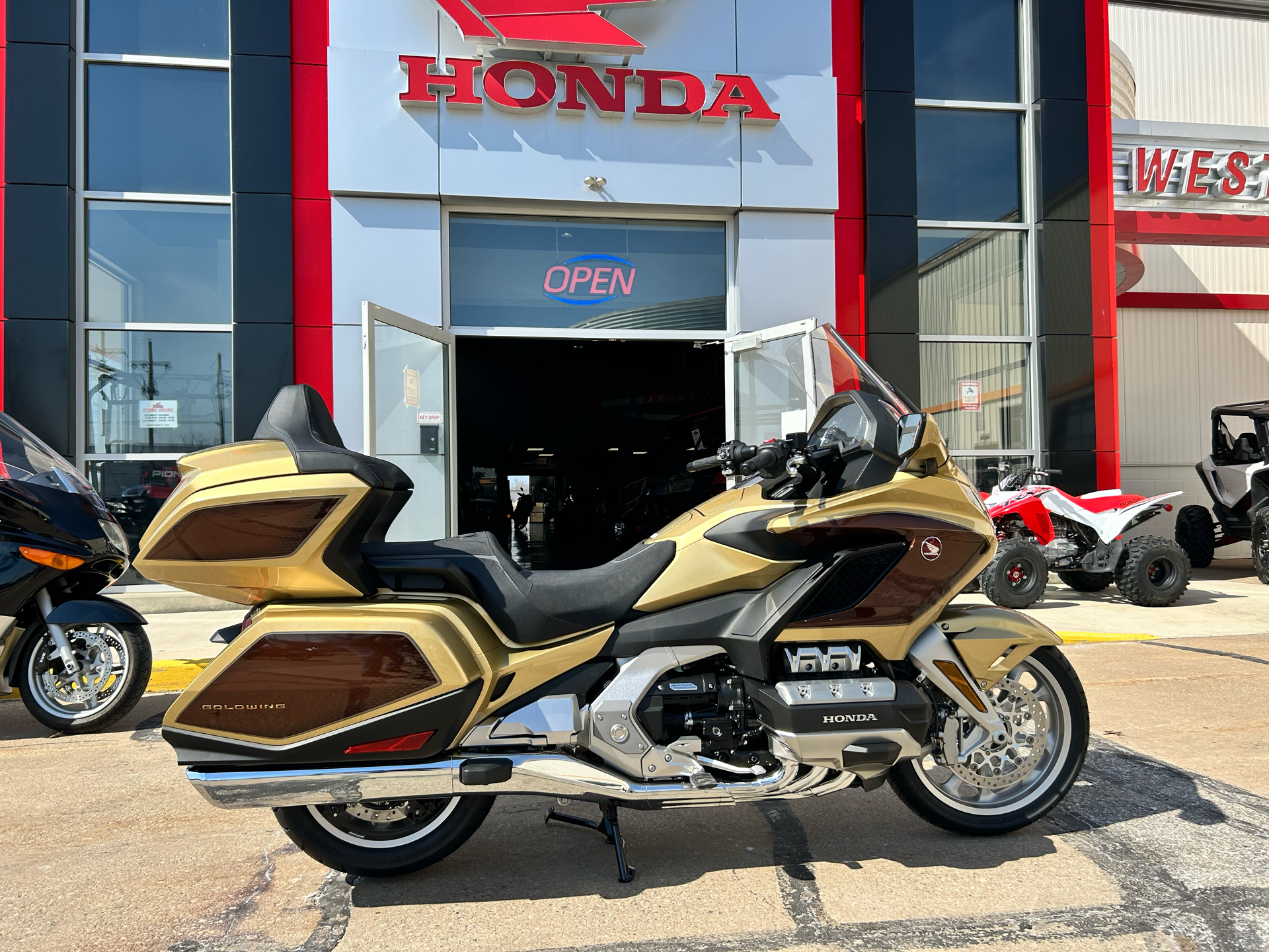 2025 Honda Gold Wing Tour DCT 50th Anniversary in Mentor, Ohio - Photo 1