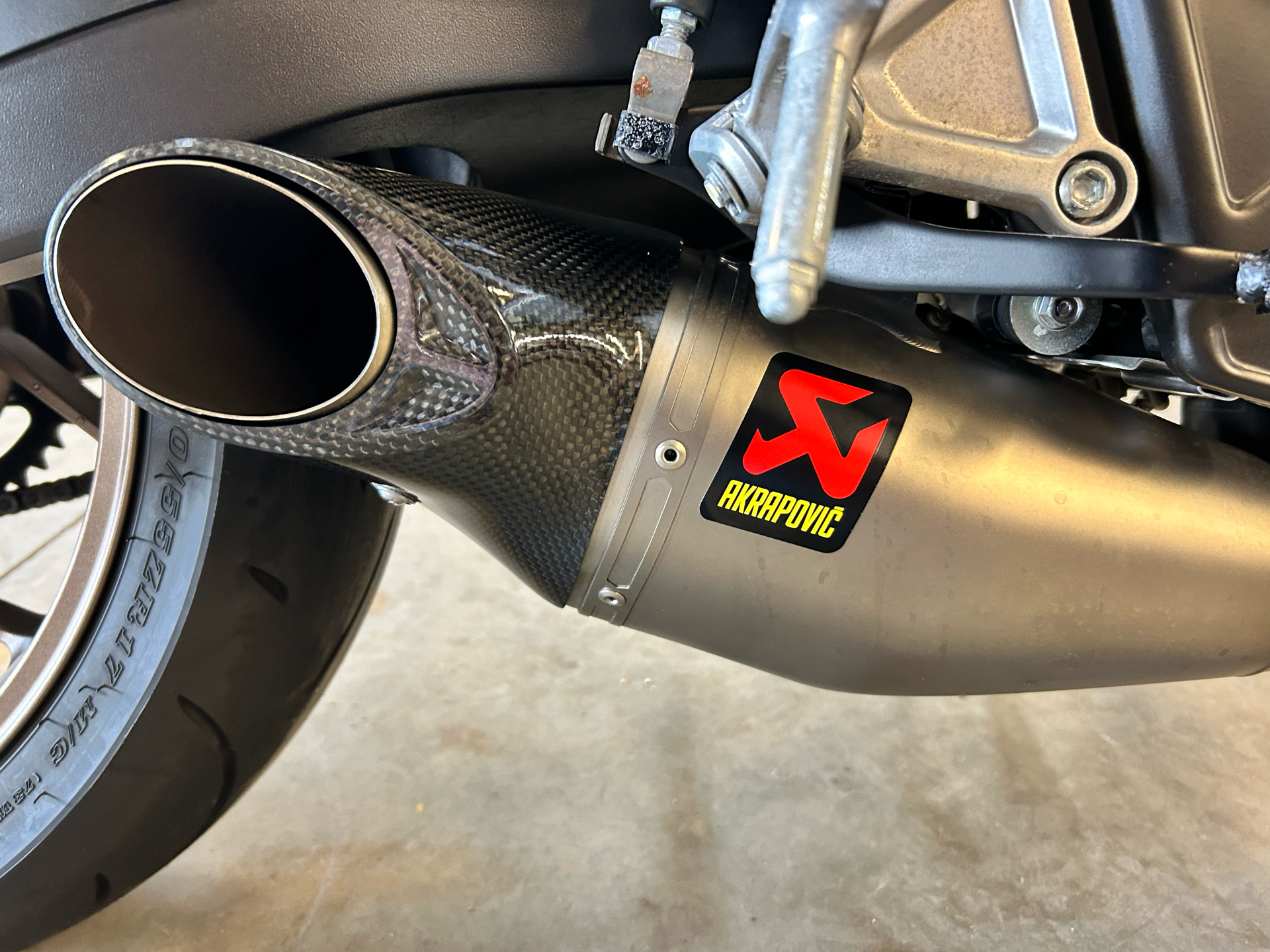 2023 Honda CB650R ABS in Mentor, Ohio - Photo 2