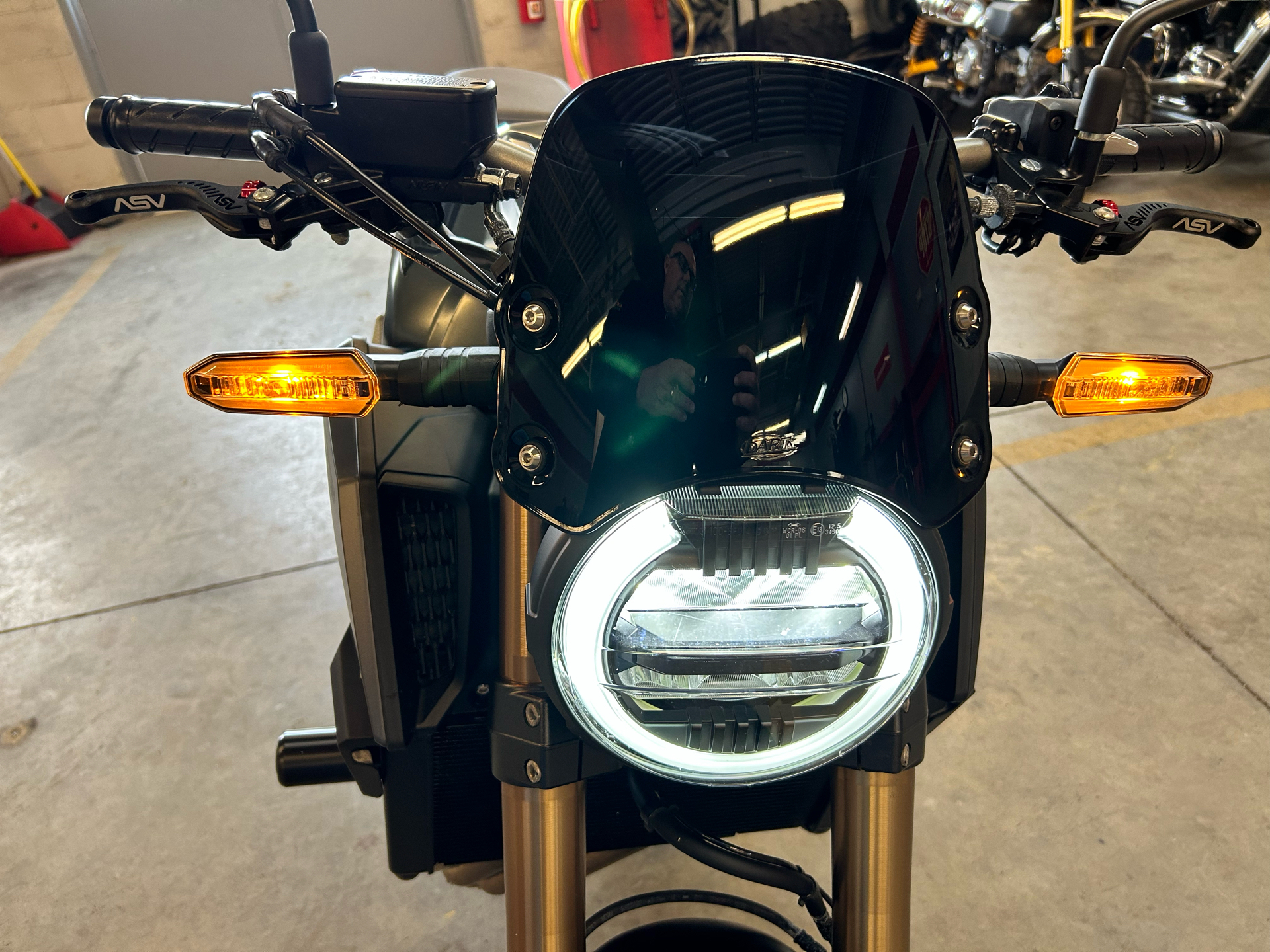 2023 Honda CB650R ABS in Mentor, Ohio - Photo 5