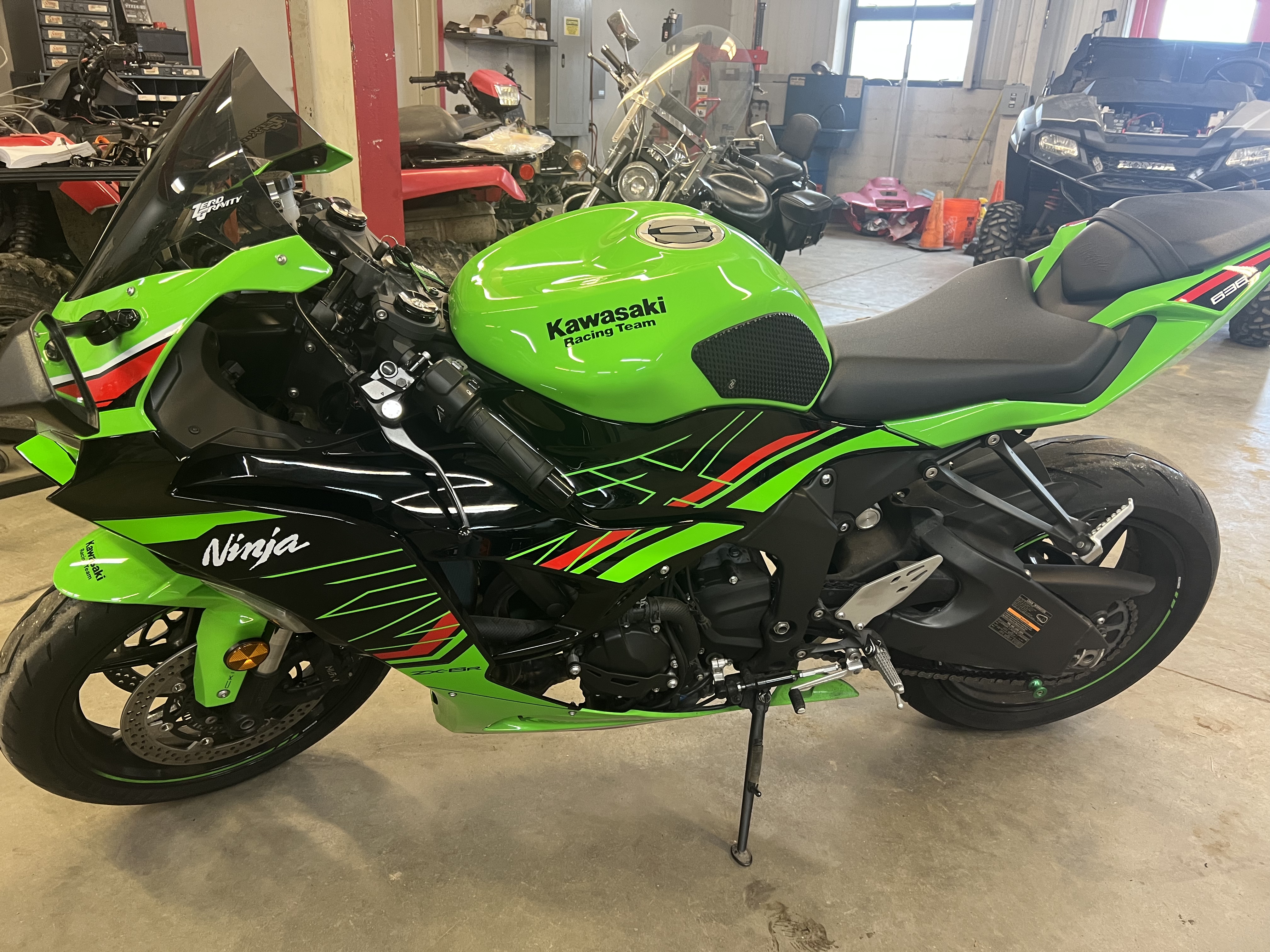 Used 2024 Kawasaki Ninja ZX-6R ABS KRT Edition Lime Green / Ebony