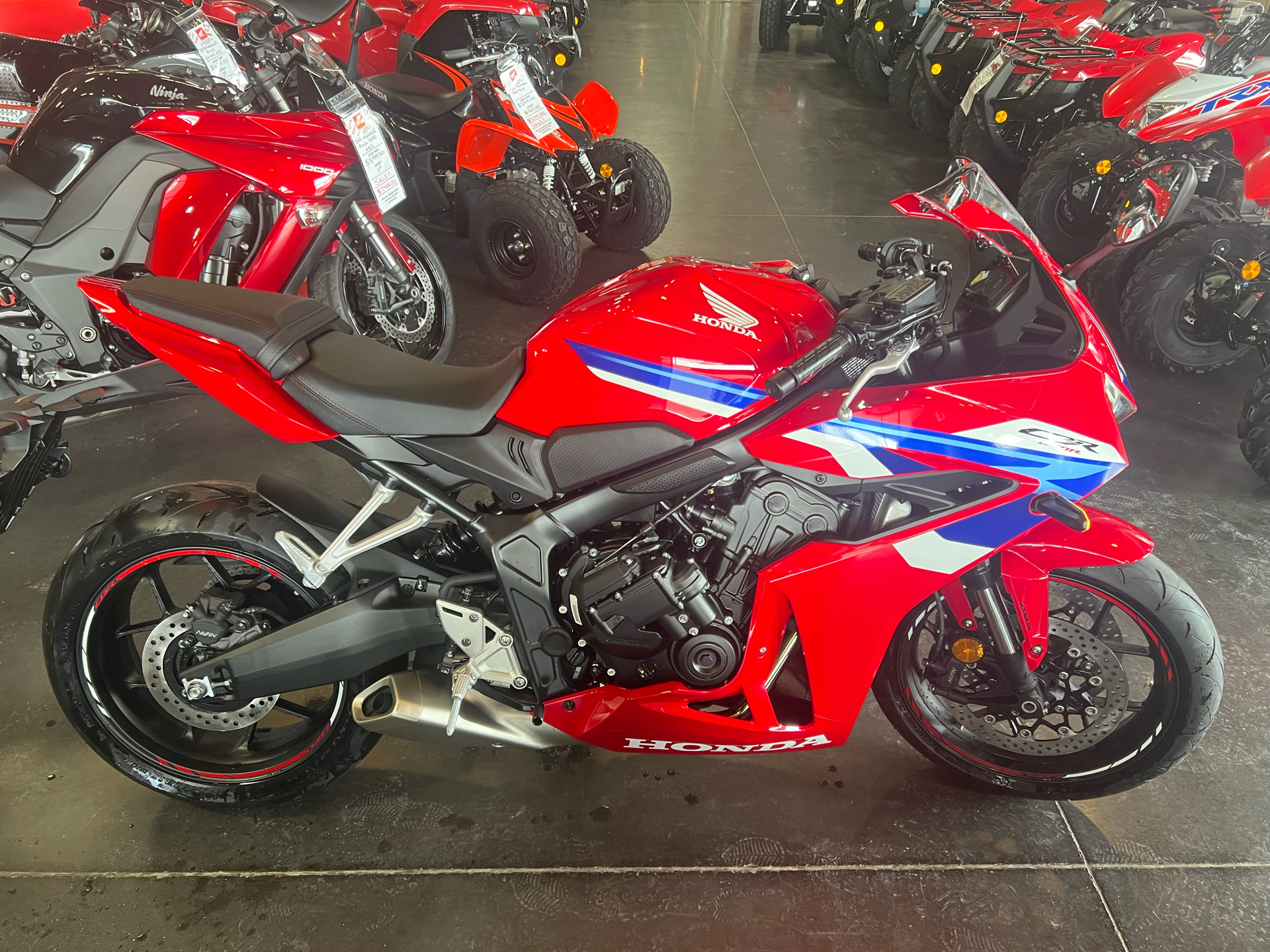 2024 Honda CBR650R ABS in Mentor, Ohio - Photo 1