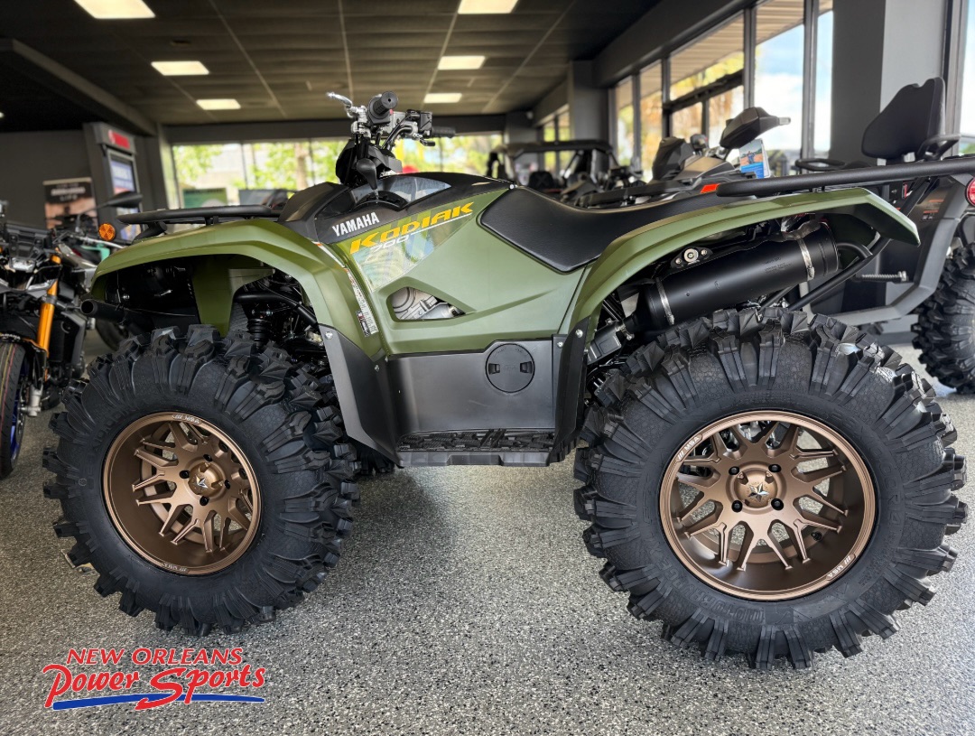 2027 Kodiak 700