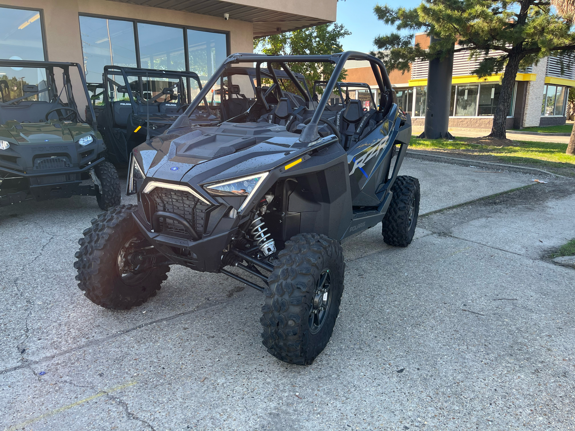 2023 Polaris RZR Pro XP Ultimate 1