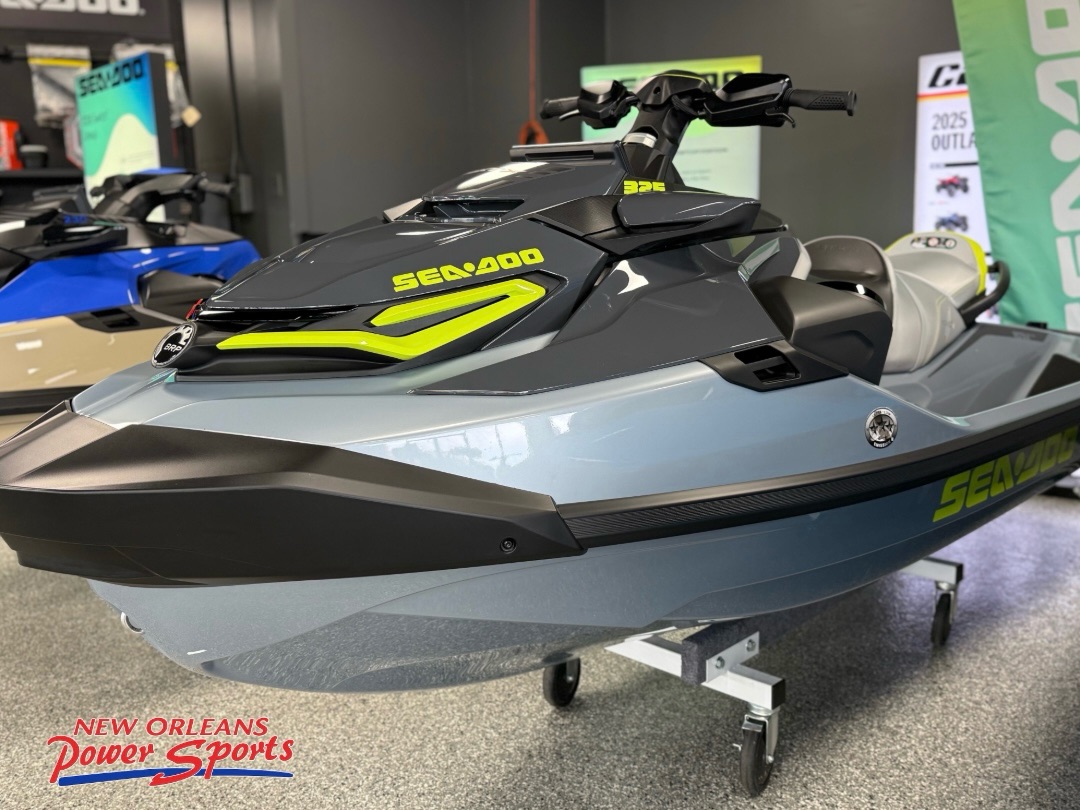 2026 RXT-X 325 + Tech Package