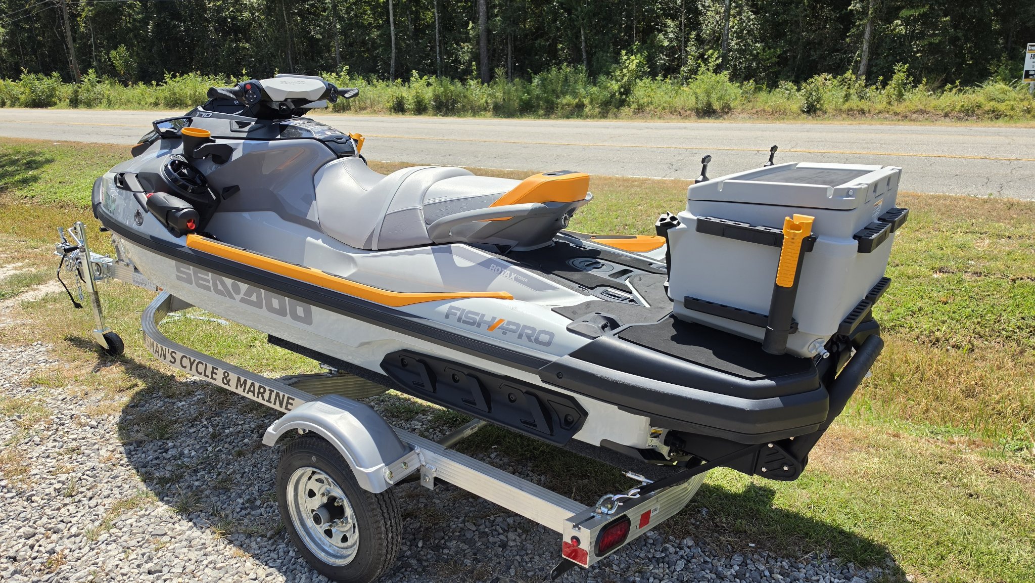 2023 Sea-Doo FishPro Trophy 170 + iDF iBR Tech Package 3
