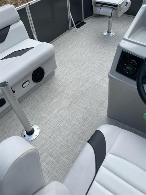 New 2023 SunCatcher Select 18 F Power Boats Outboard in Kenner, LA