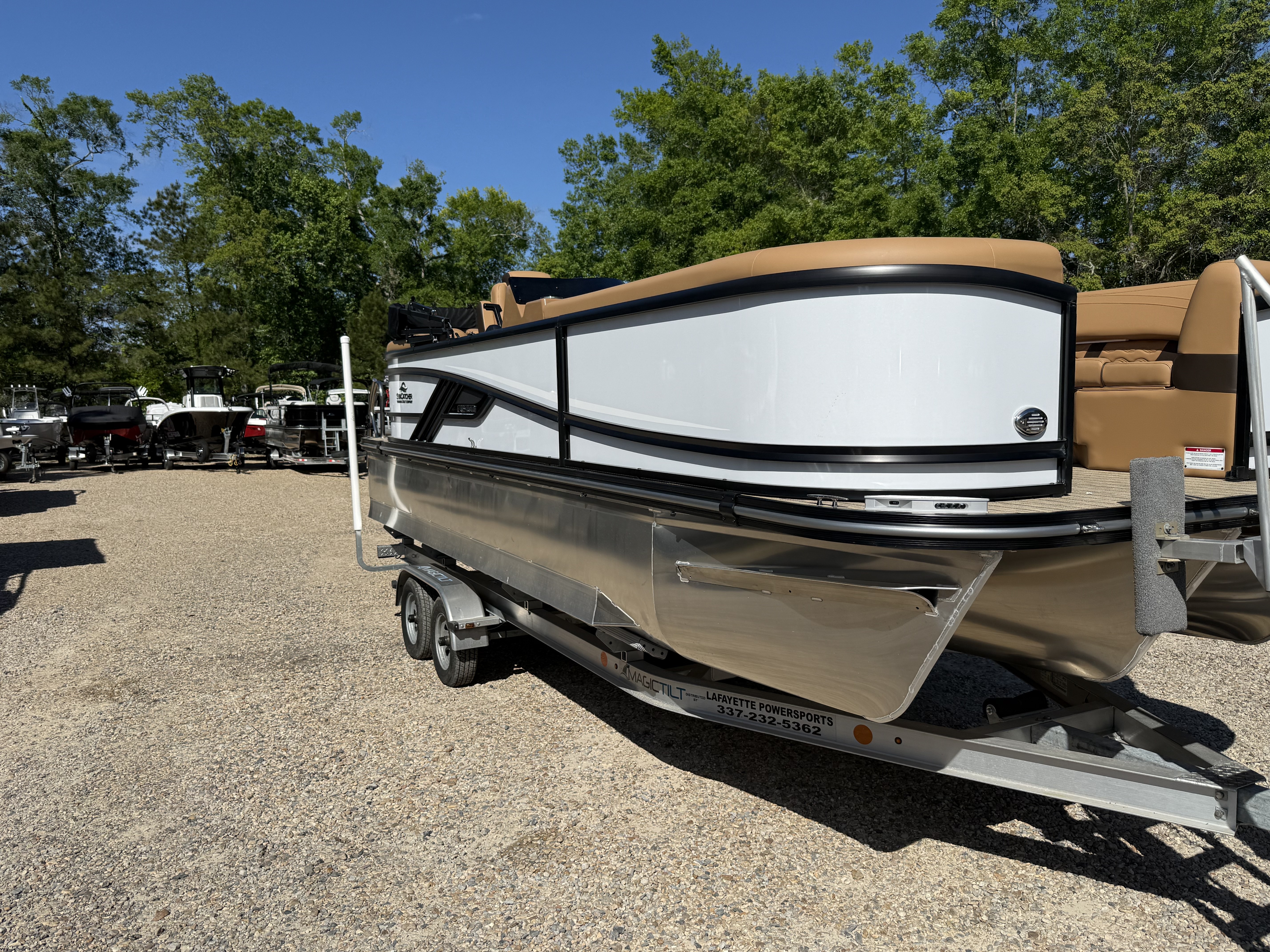 USシマノ カエナン151 USED 美品 New 2025 SunCatcher Fusion 322 RC Power Boats Outboard in Kenner