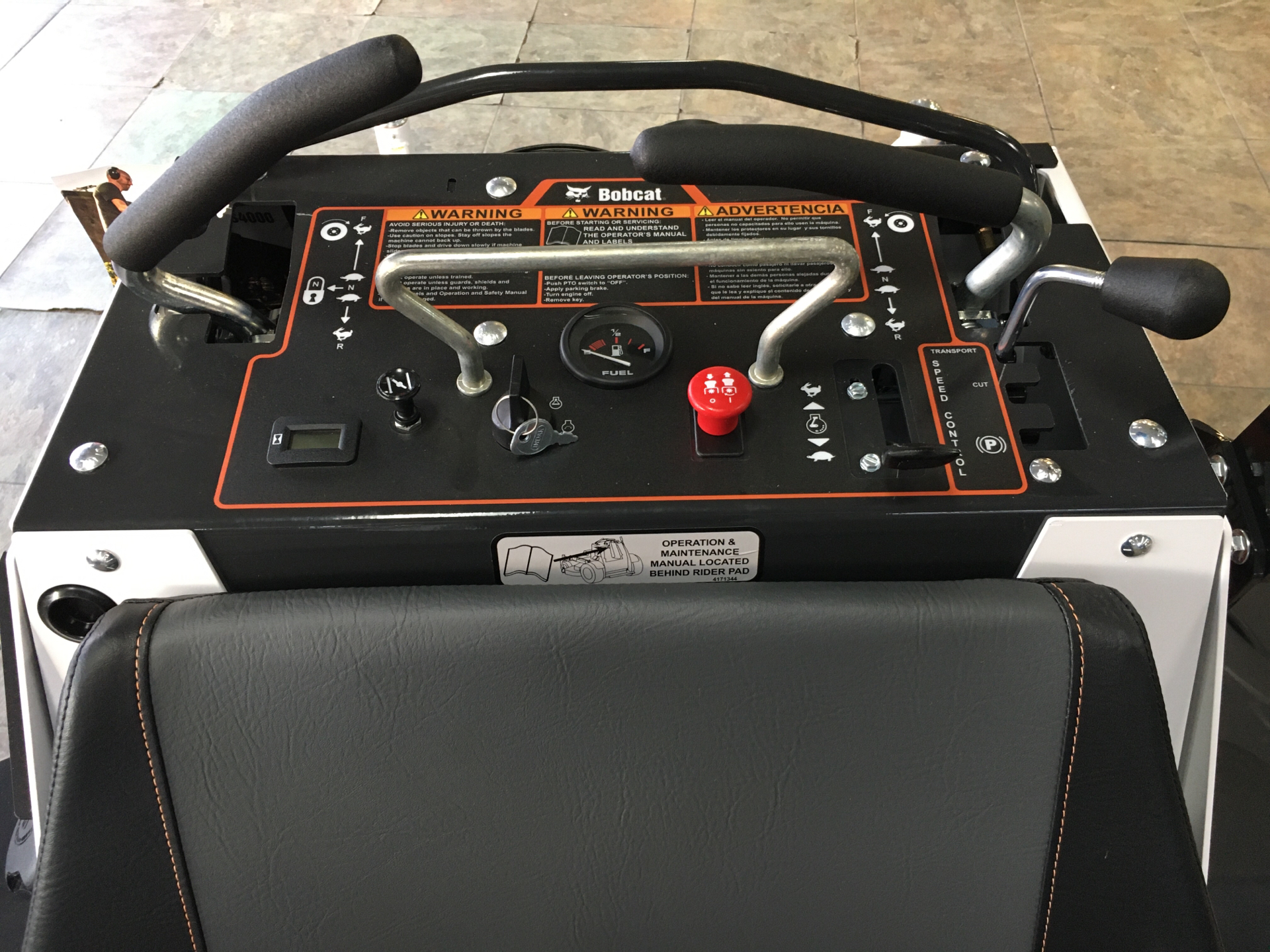 うっちー New 2024 Exmark Lazer Z E-Series 60 in. Kawasaki FX801V 25.5
