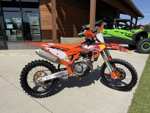 2026 KTM 450 SX-F Factory Edition — photo 1 of 18