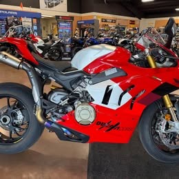 2024 Panigale V4 R