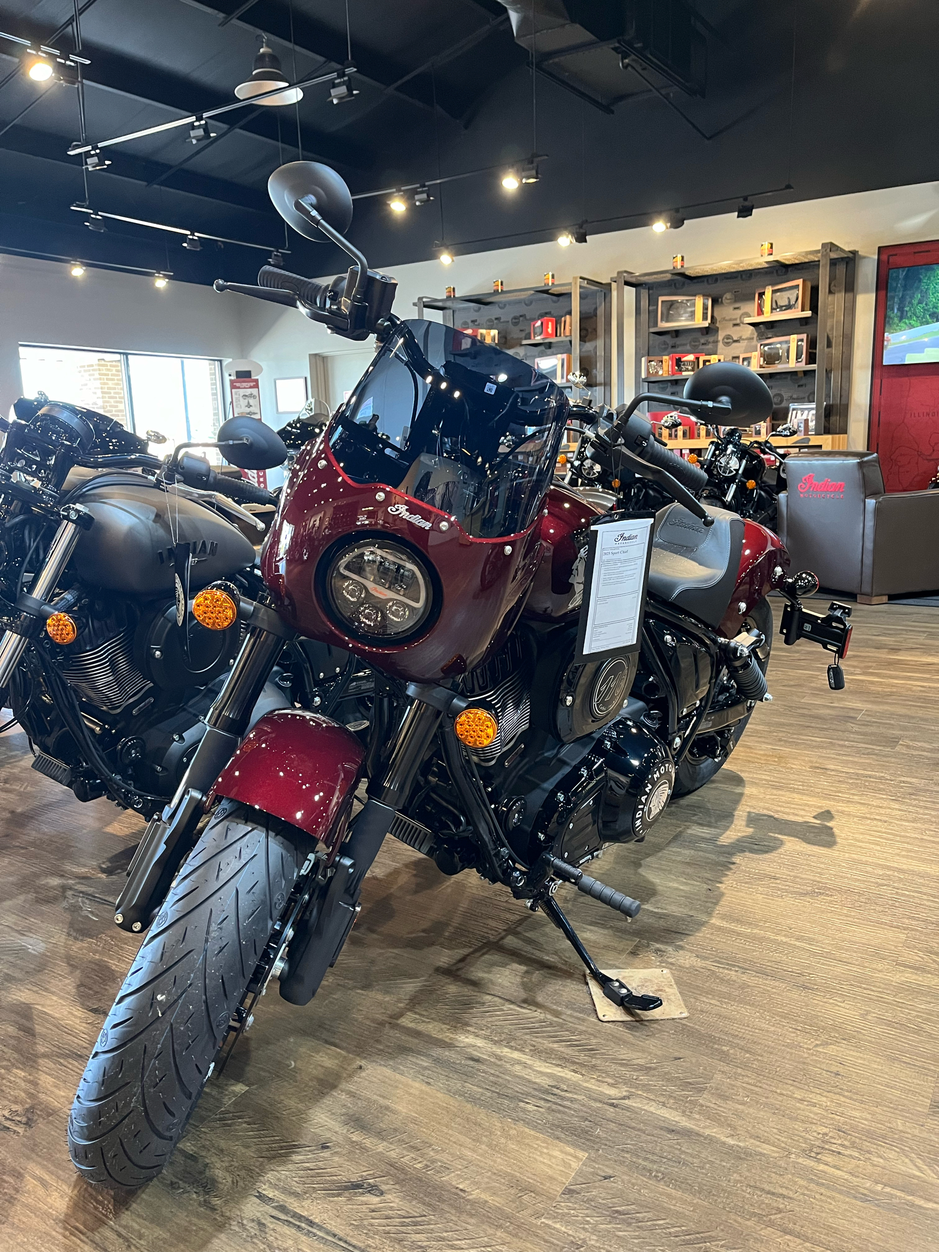 New 2025 Indian Motorcycle Sport Chief, Hopkinsville KY | Specs