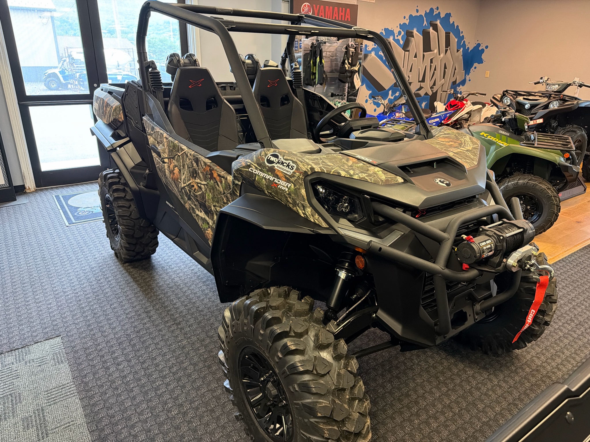2026 Can-Am™ Commander X MR 1