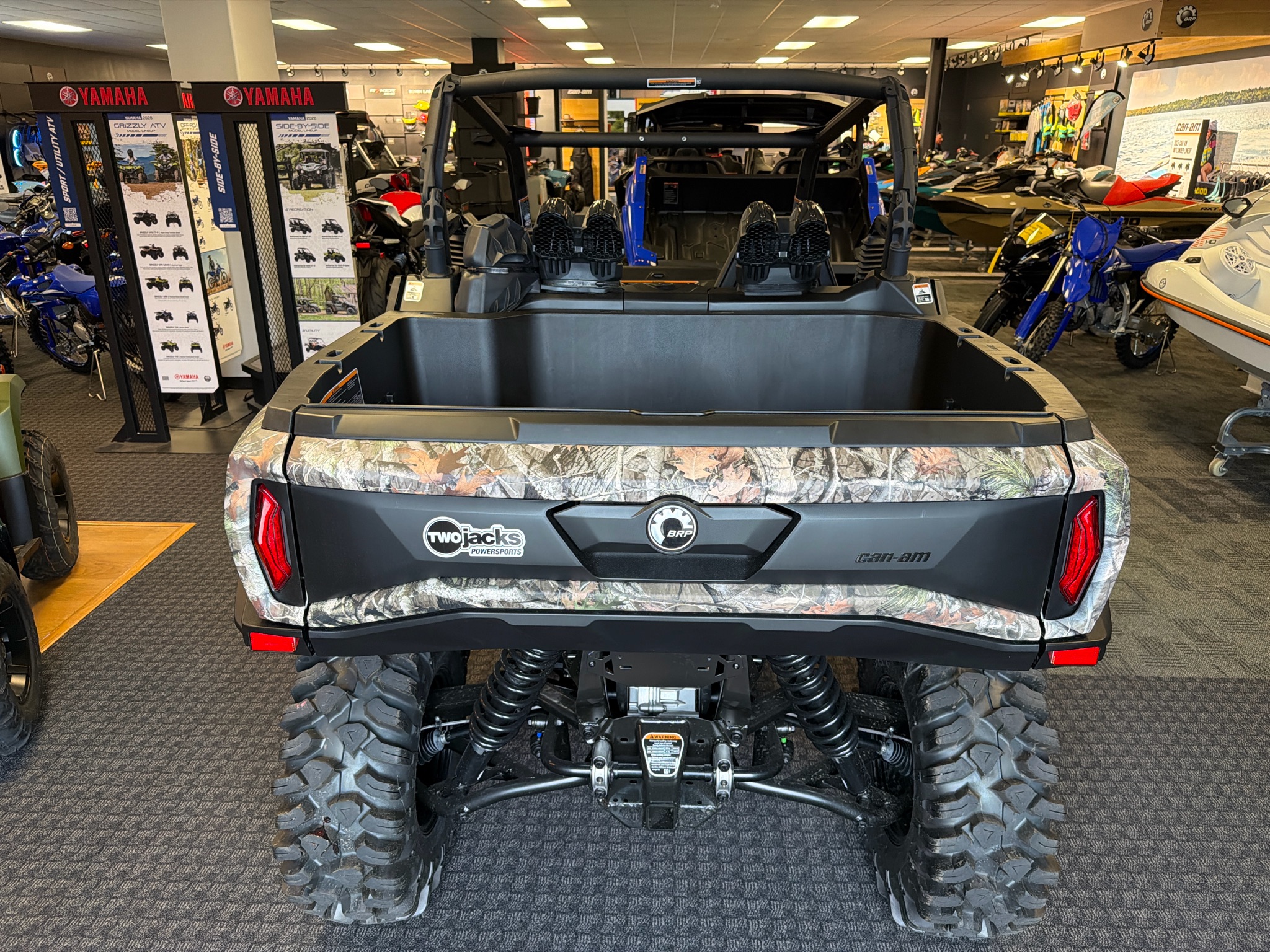 2026 Can-Am™ Commander X MR 3