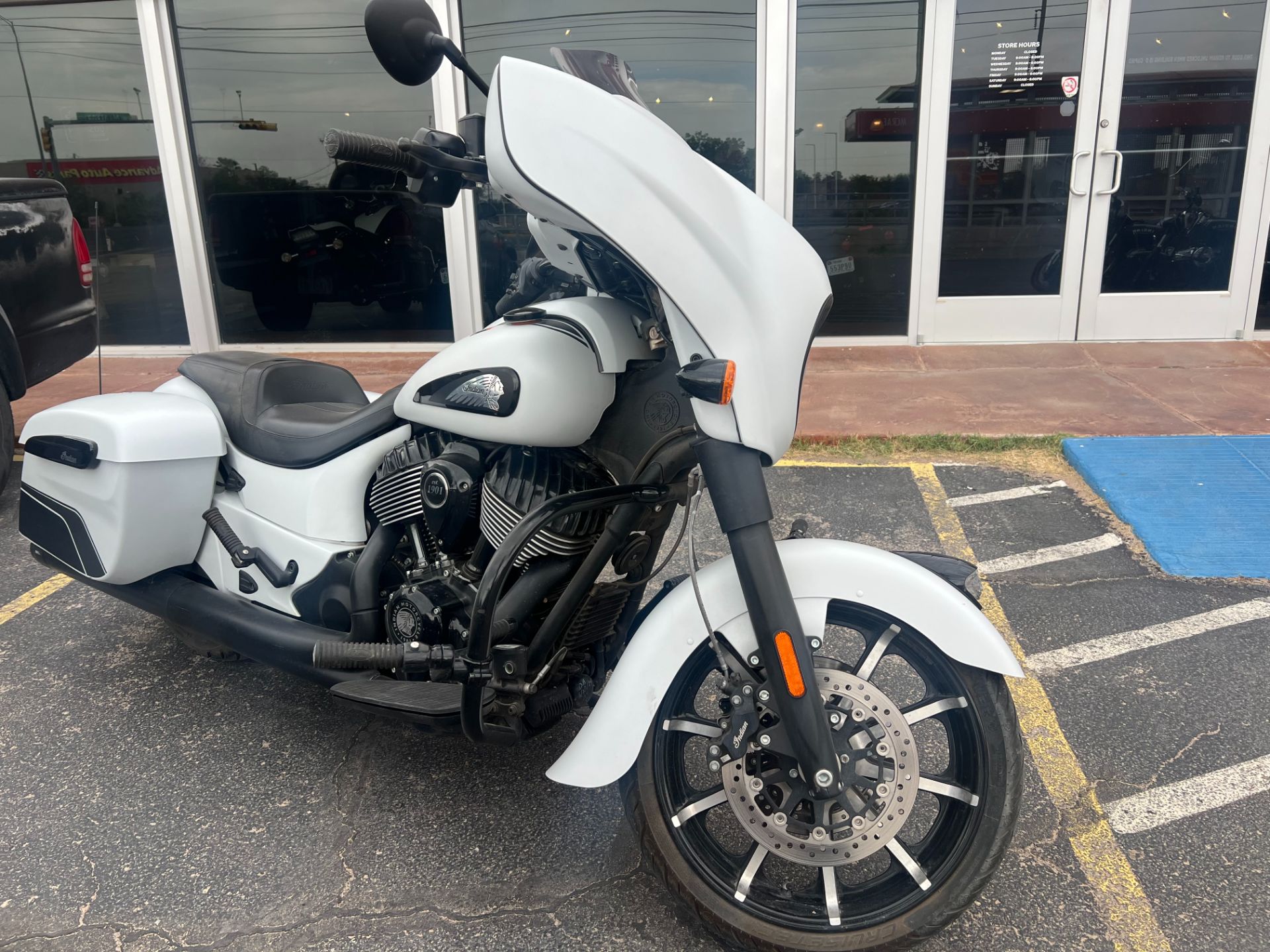 2024  Chieftain® Dark Horse® for sale 1157071