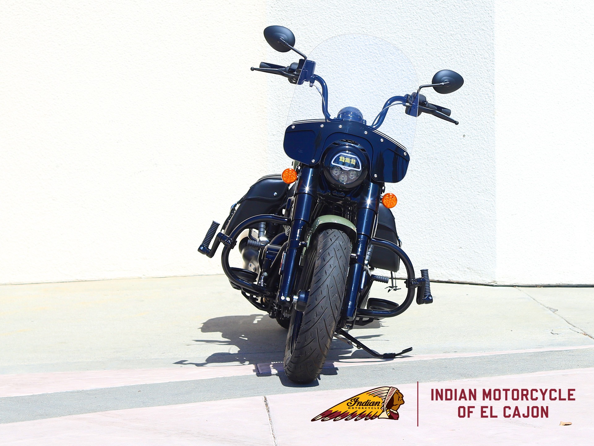 【定番】INDIAN MOTORCYCLE 黒 sizeM 半袖 New 2025 Indian Motorcycle Super Chief Dark Horse | Motorcycles in