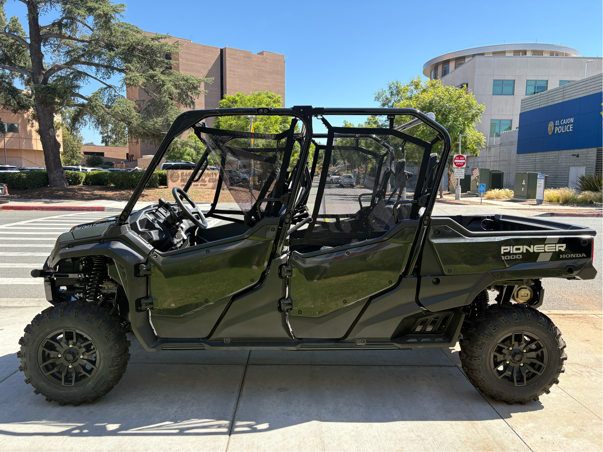New 2025 Honda Pioneer 1000-6 Deluxe Crew | Utility Vehicles in EL