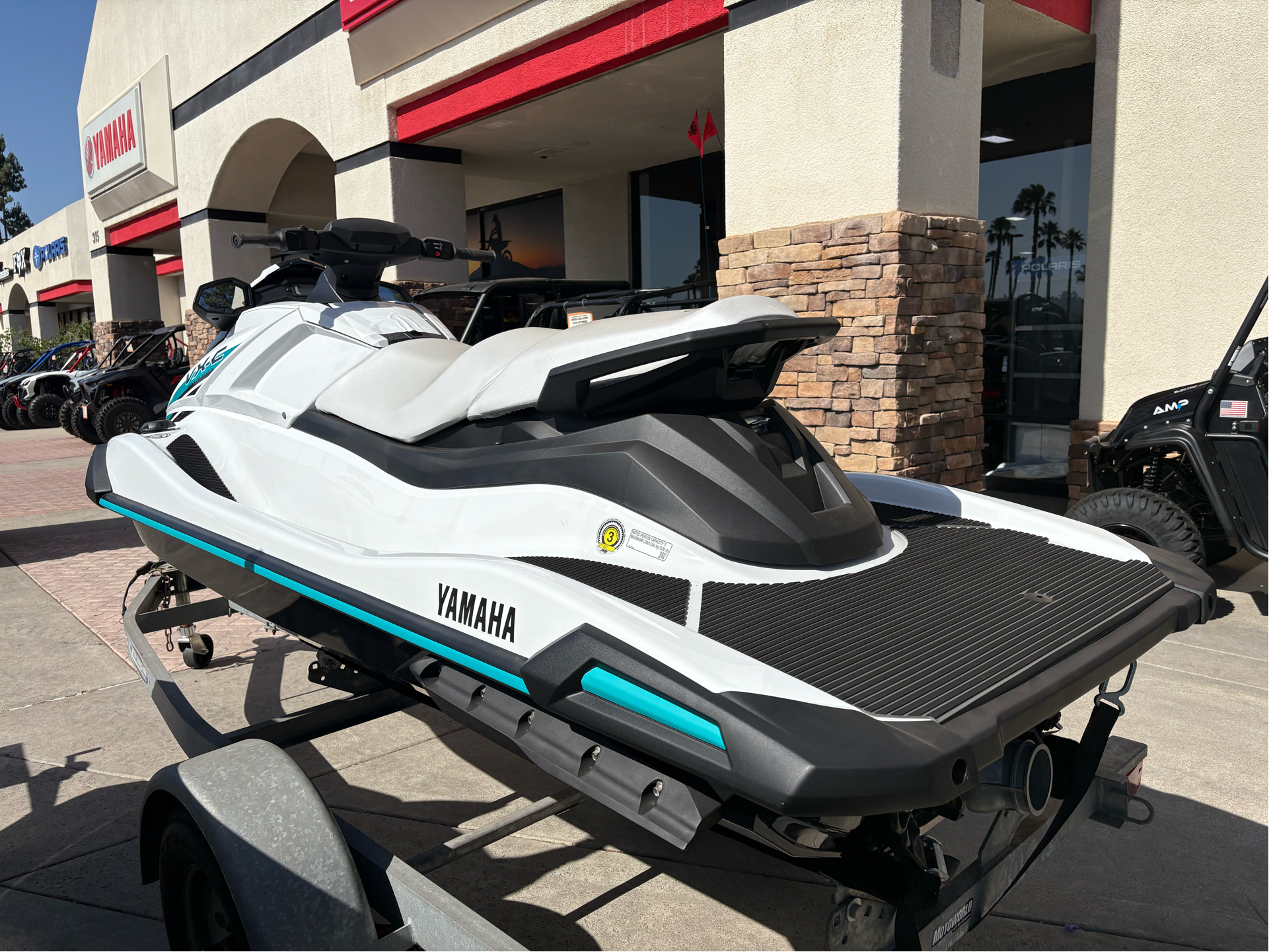New 2025 Yamaha VX-C | Watercraft in EL Cajon CA | 91G425 White