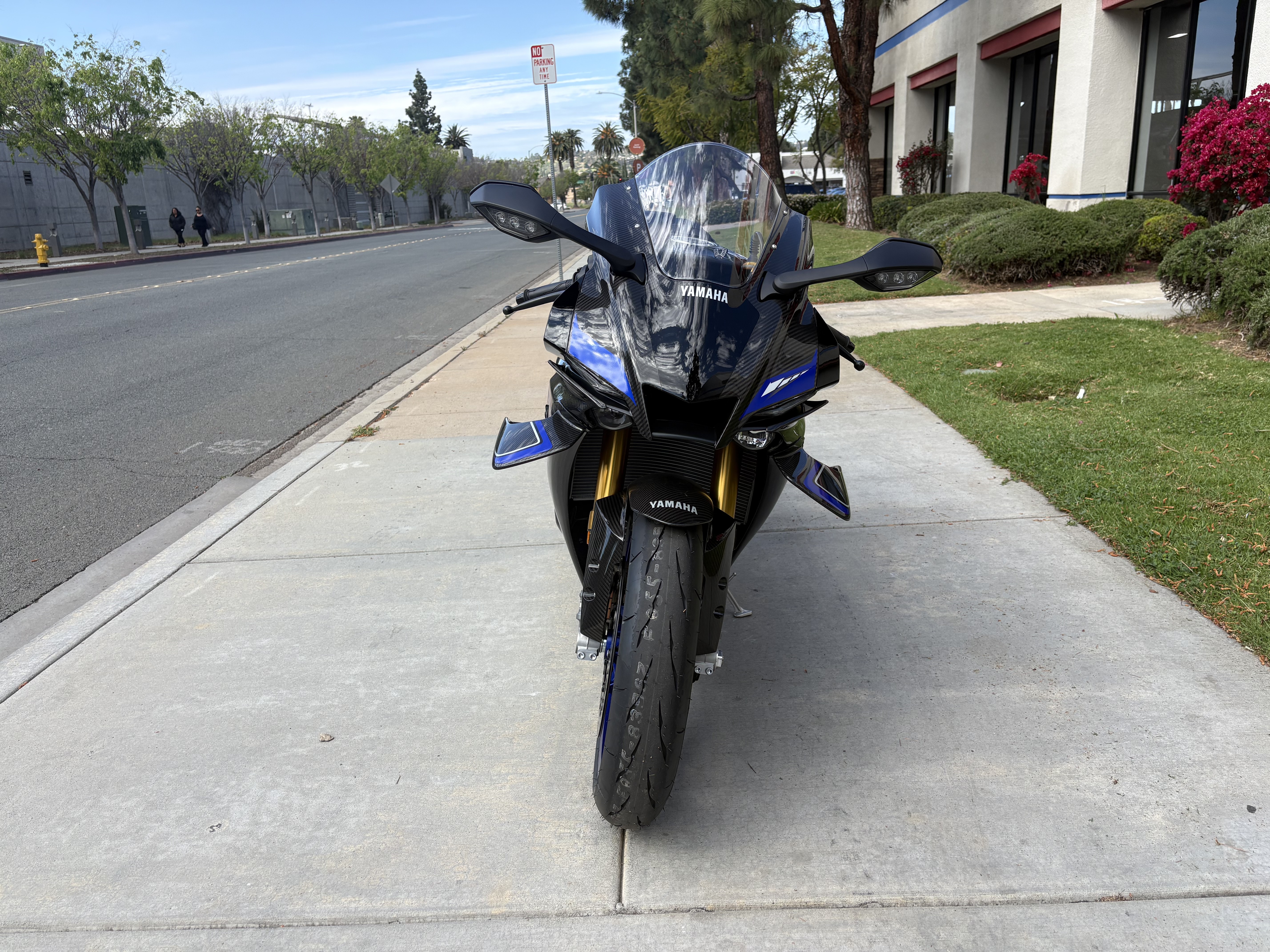 New 2026 Yamaha YZF-R1M | Motorcycles in EL Cajon CA | N/A Carbon Fiber