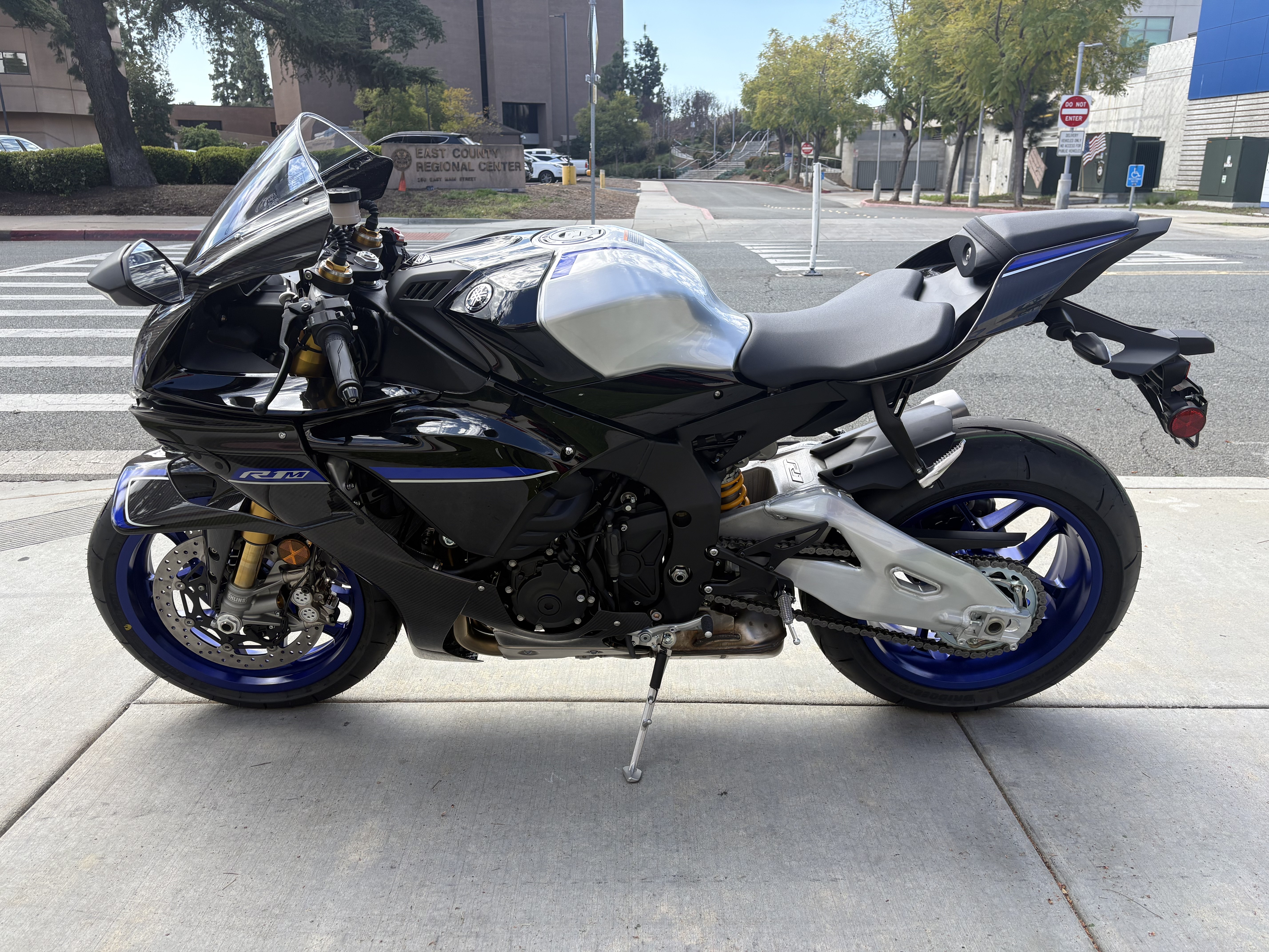 New 2026 Yamaha YZF-R1M | Motorcycles in EL Cajon CA | N/A Carbon Fiber