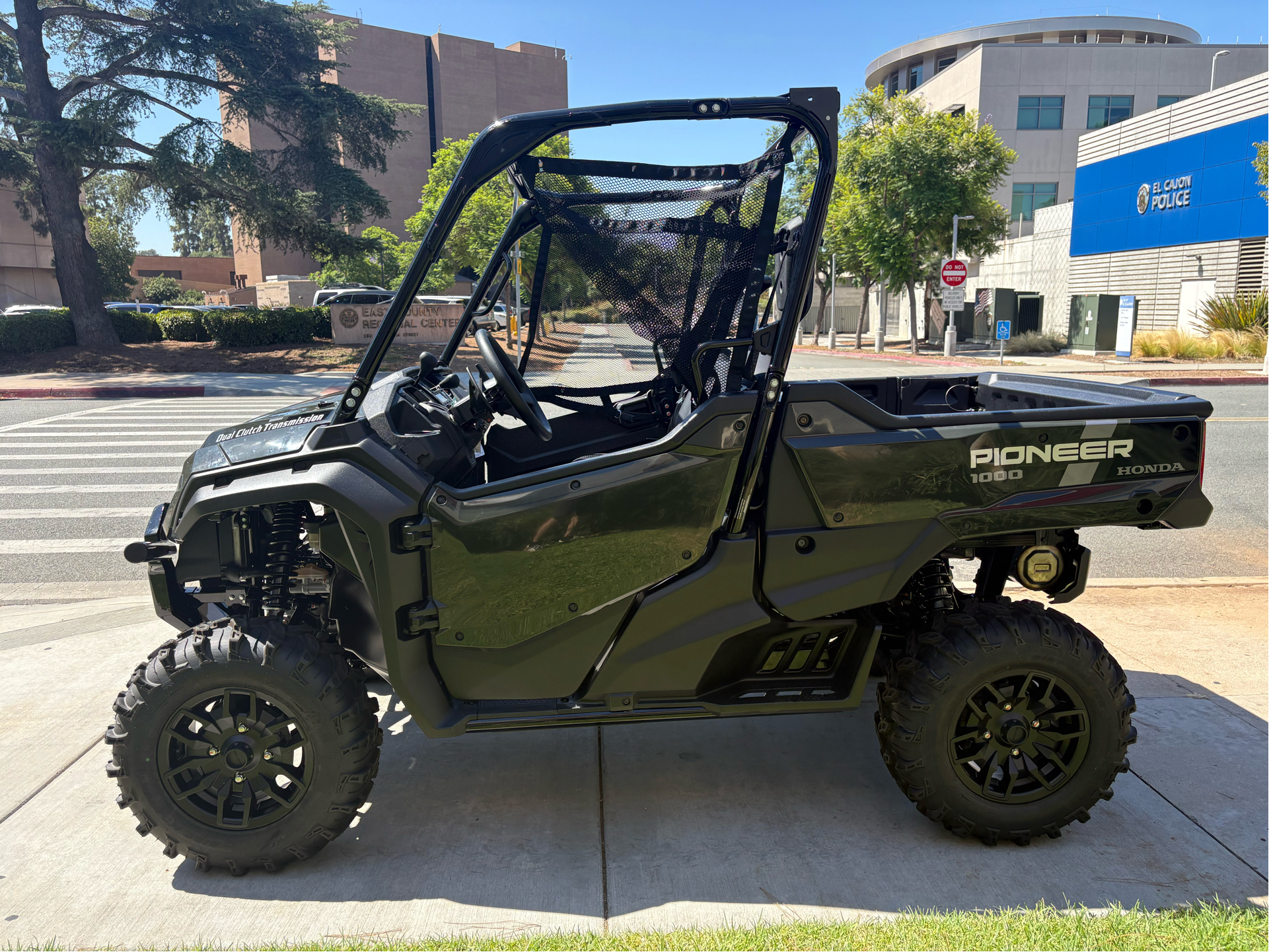 ★☆★希少★ホンダ★HONDA★ゴルフ.バック★黒★☆★ New 2025 Honda Pioneer 1000 Deluxe | Utility Vehicles in EL Cajon
