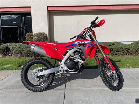 Honda CB R400F1/24？スケールモデル 赤 Honda CB R400F1/24？スケール