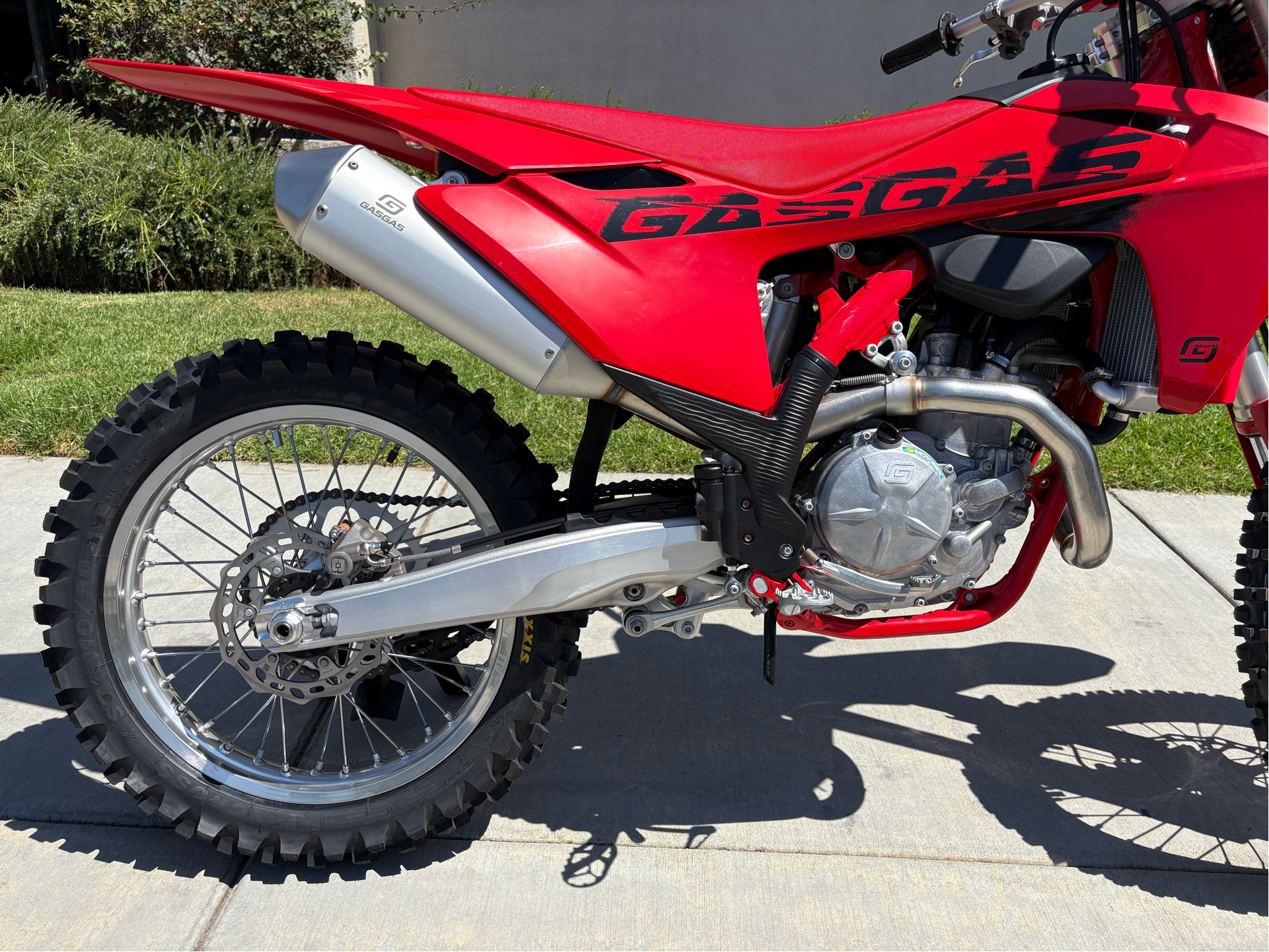 New 2025 GASGAS MC 450F | Motorcycles in EL Cajon CA | 394652 Red