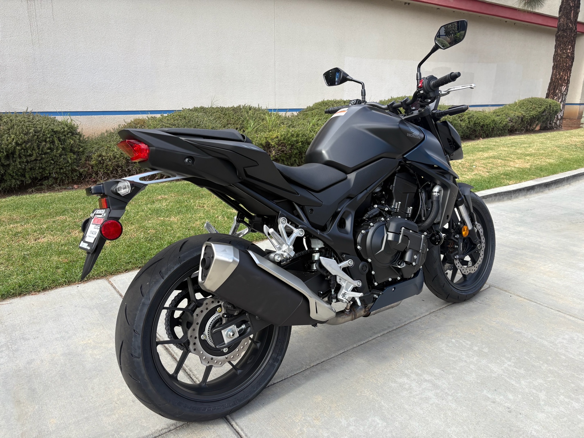 2026 Honda CB750 Hornet E-Clutch 7