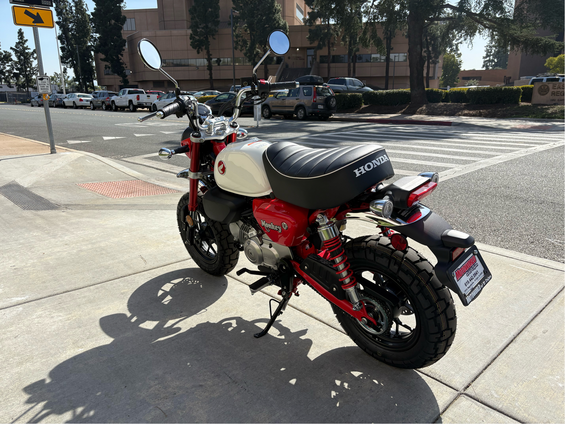 New 2025 Honda Monkey ABS, Sterling IL | Specs, Price