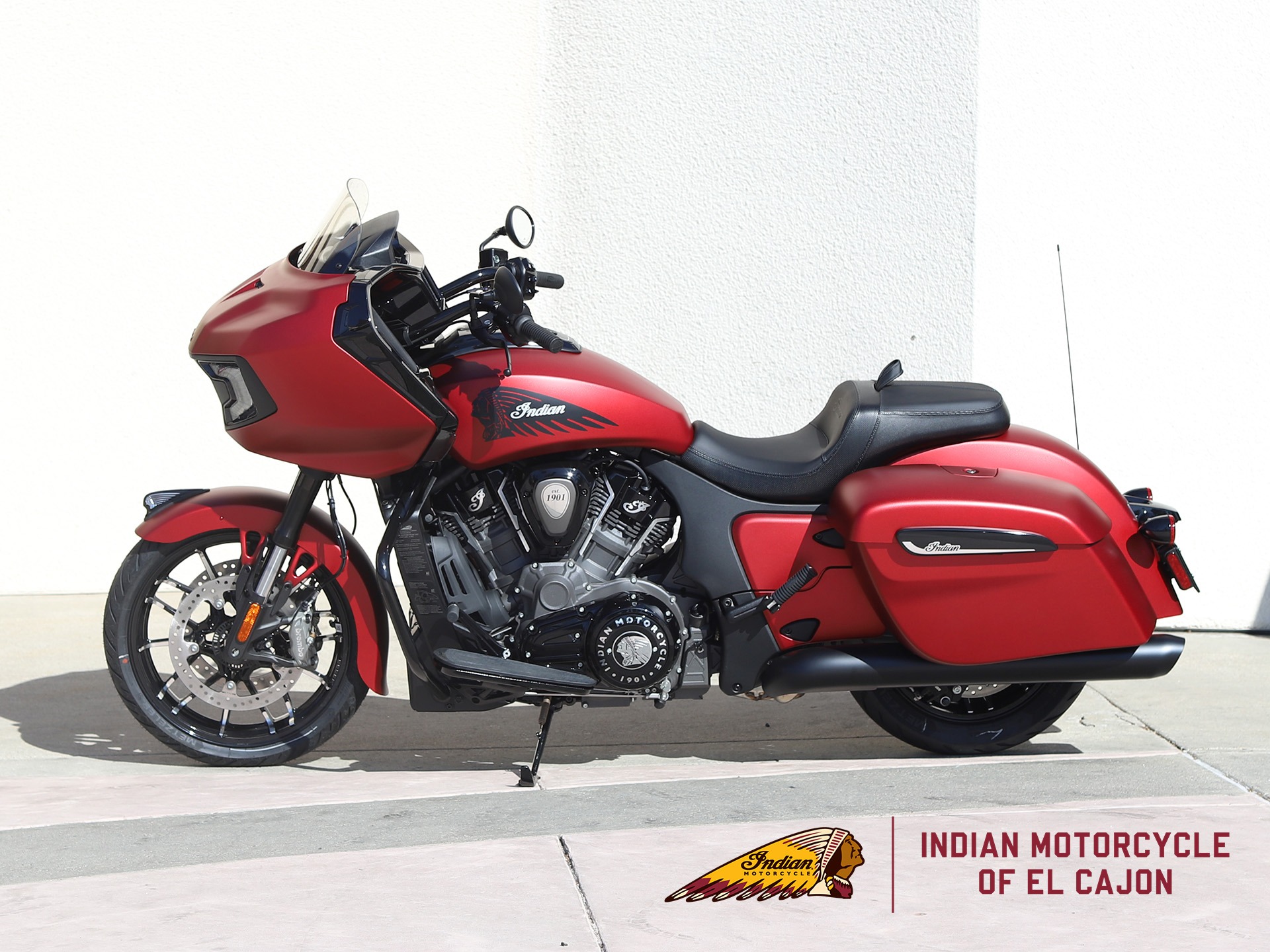 2026  Challenger® Dark Horse® 5