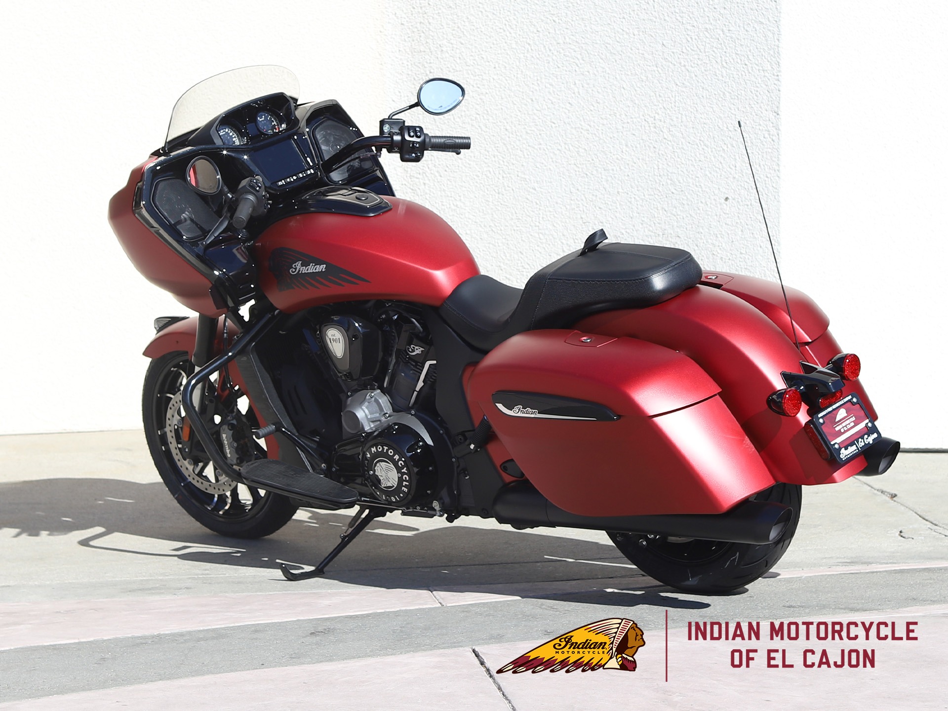 2026  Challenger® Dark Horse® 6