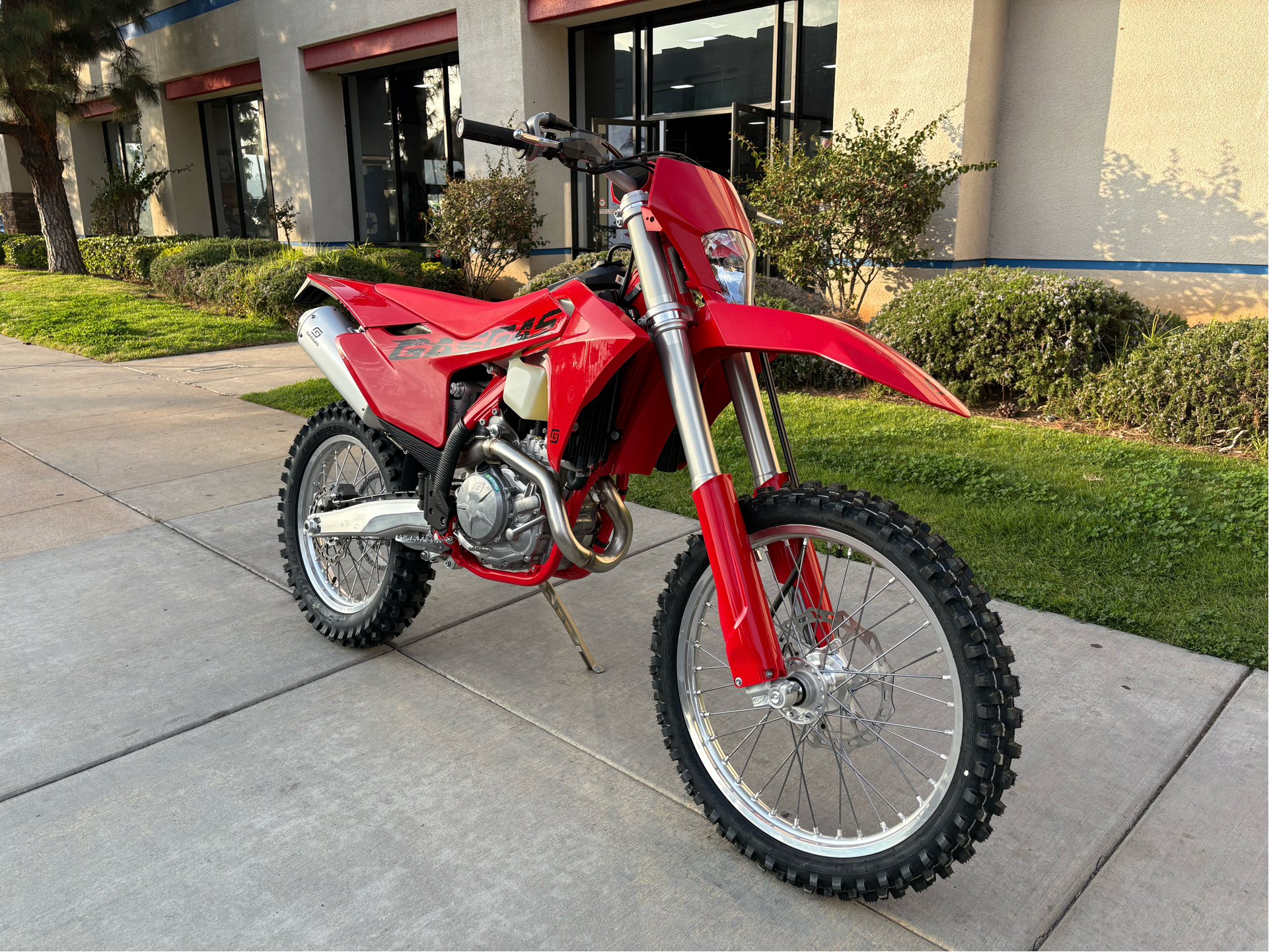 New 2025 GASGAS EC 450F | Motorcycles in EL Cajon CA | 386450 Red