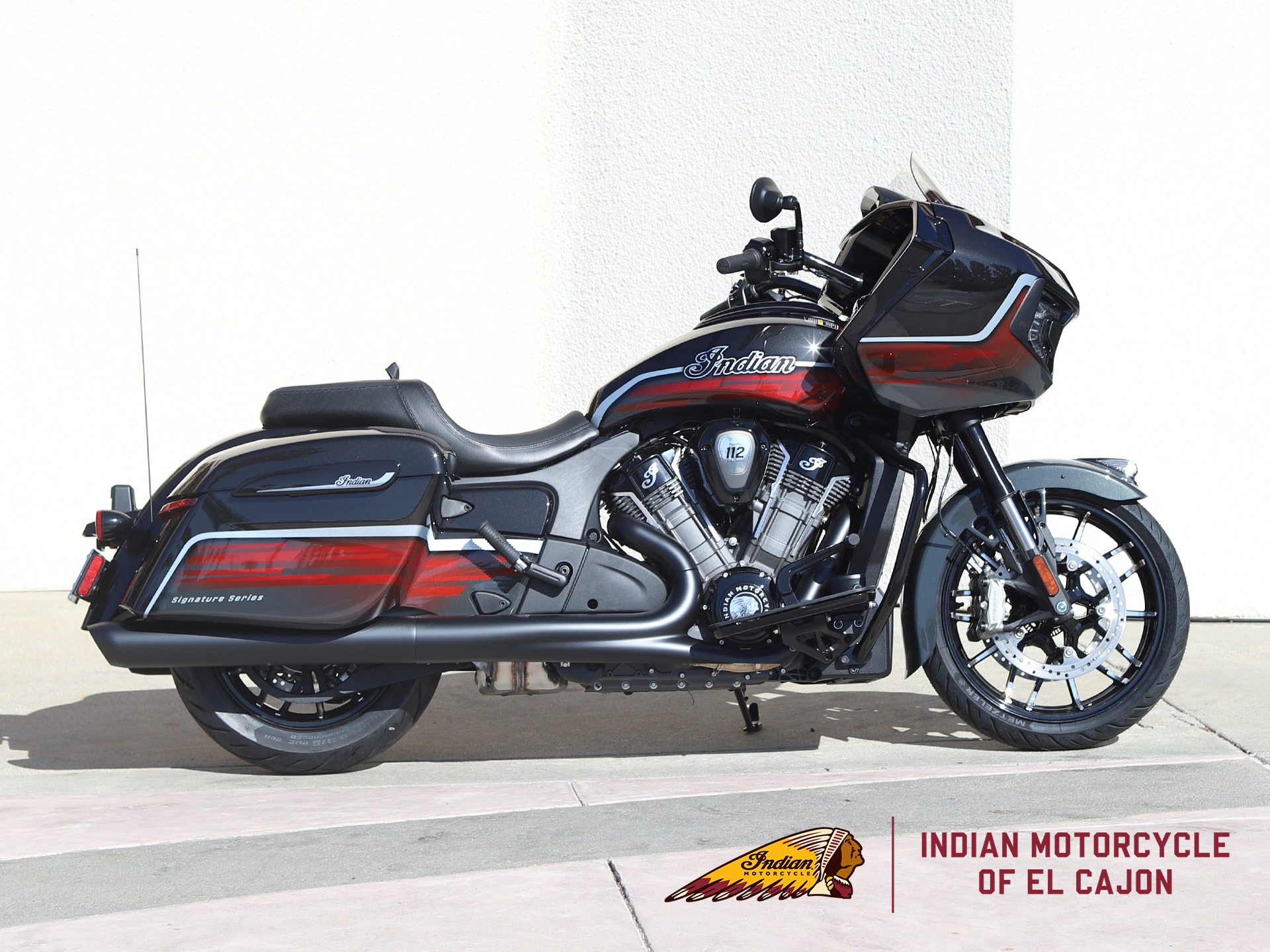 New 2026 Indian Motorcycle Challenger® Dark Horse® Signature